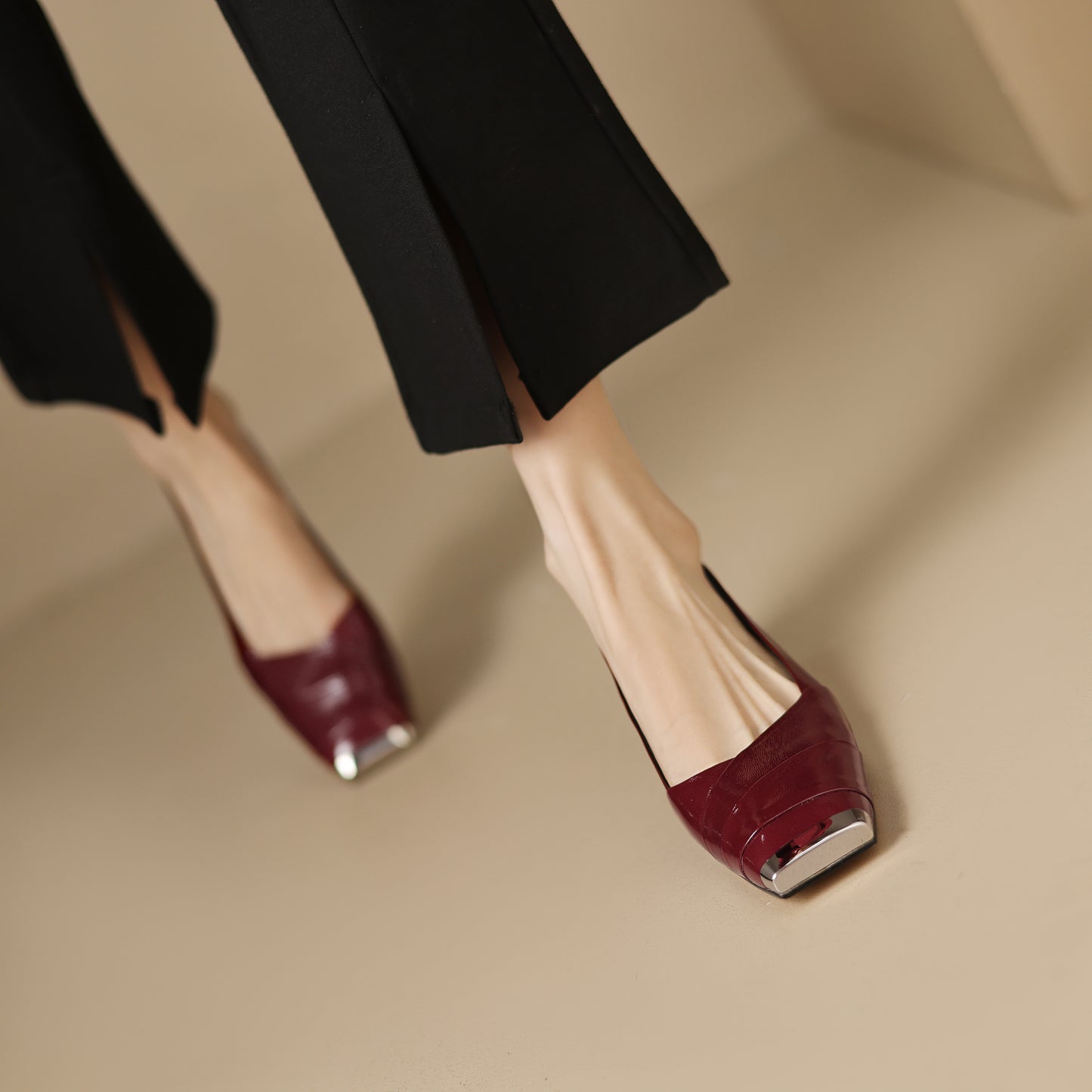 TinaCus Handmade Women's Genuine Leather Square Cap-Toe Low Block Heel Dress Pumps