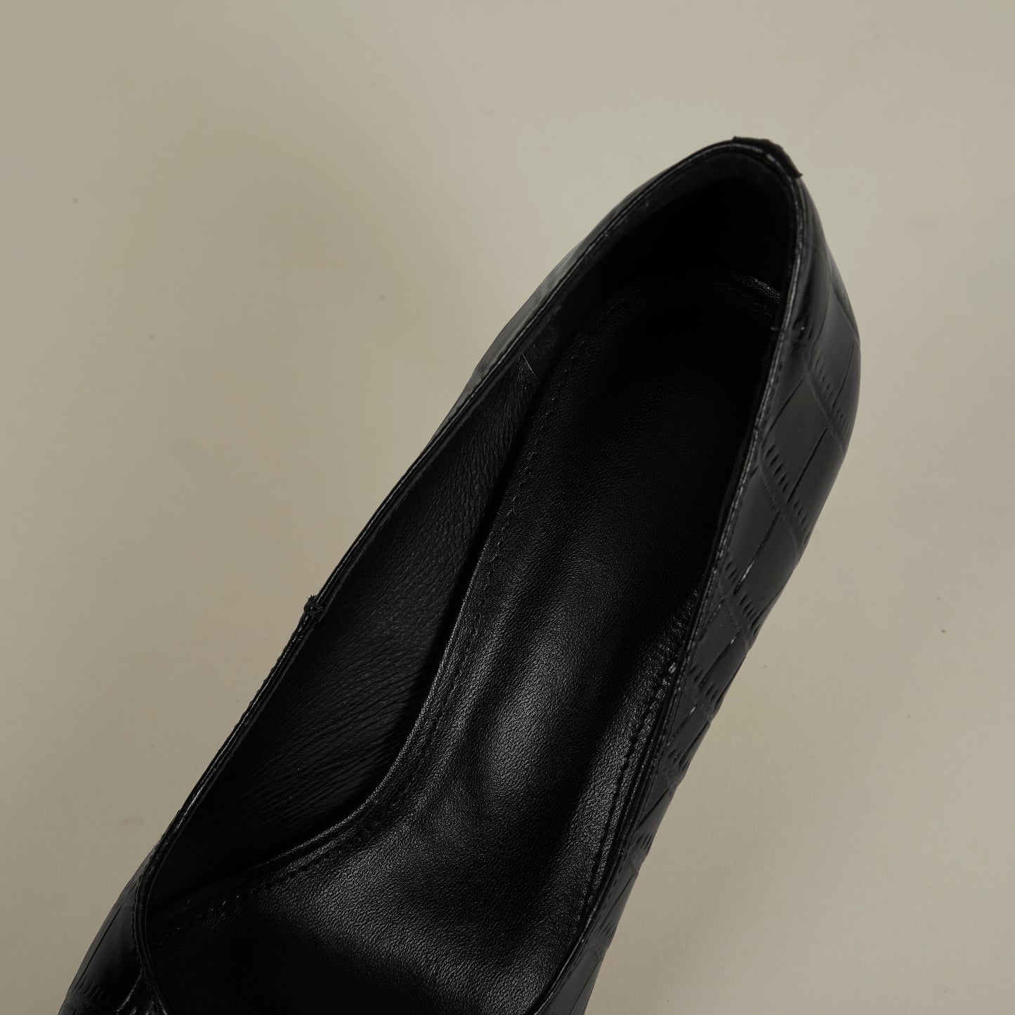 TinaCus Embossed Genuine Leather Women's Pointed Toe Handmade Stiletto Heels Chic Pumps Shoes