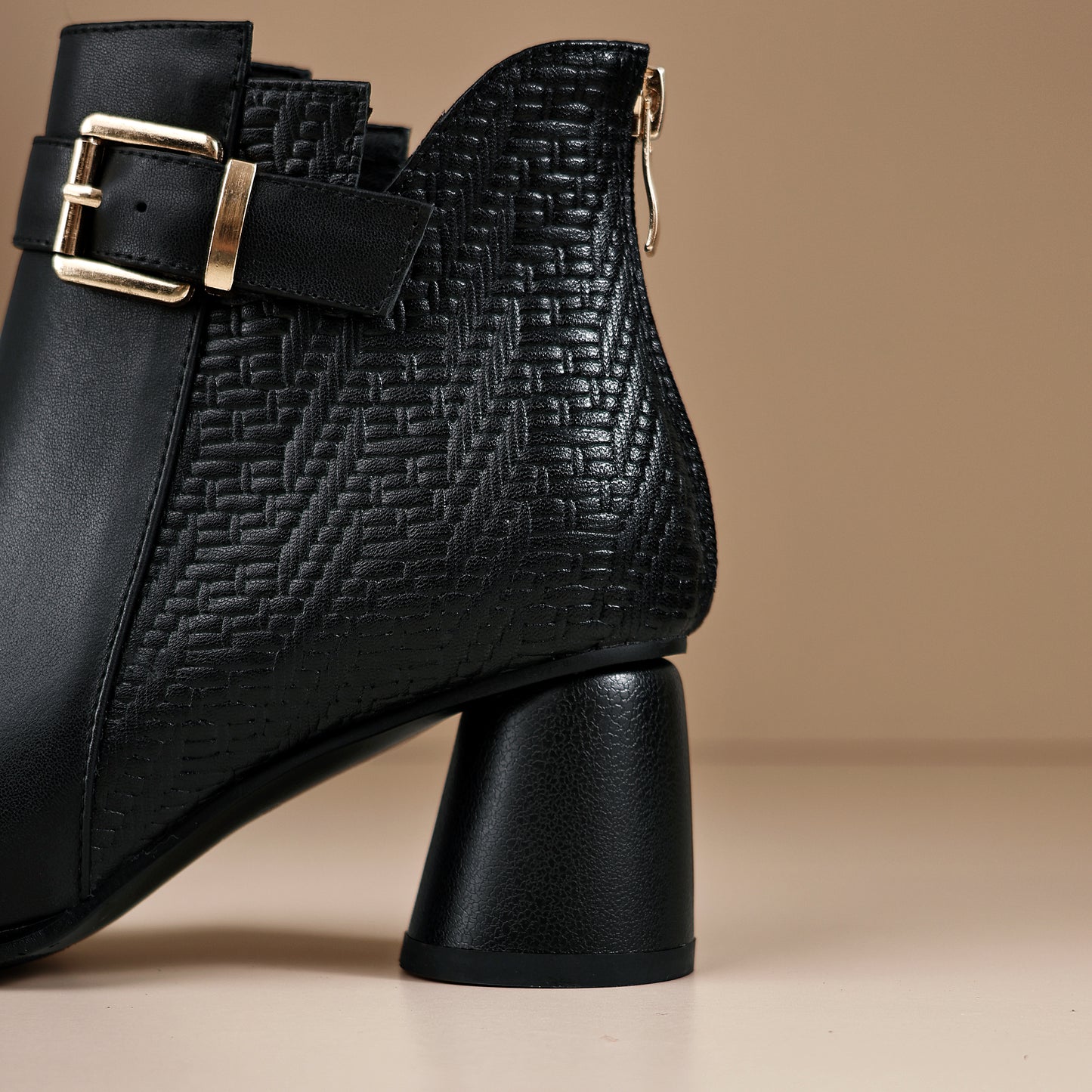 TinaCus Women's Round Toe Handmade Strap Buckle Chunky Heels Genuine Leather Zip up Ankle Boots