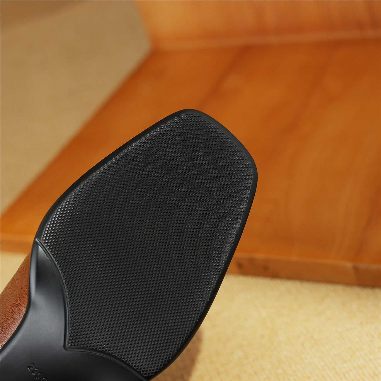 TinaCus Women's Genuine Leather Square Toe Handmade Chunky Heel Back Zip Up Ankle Boots