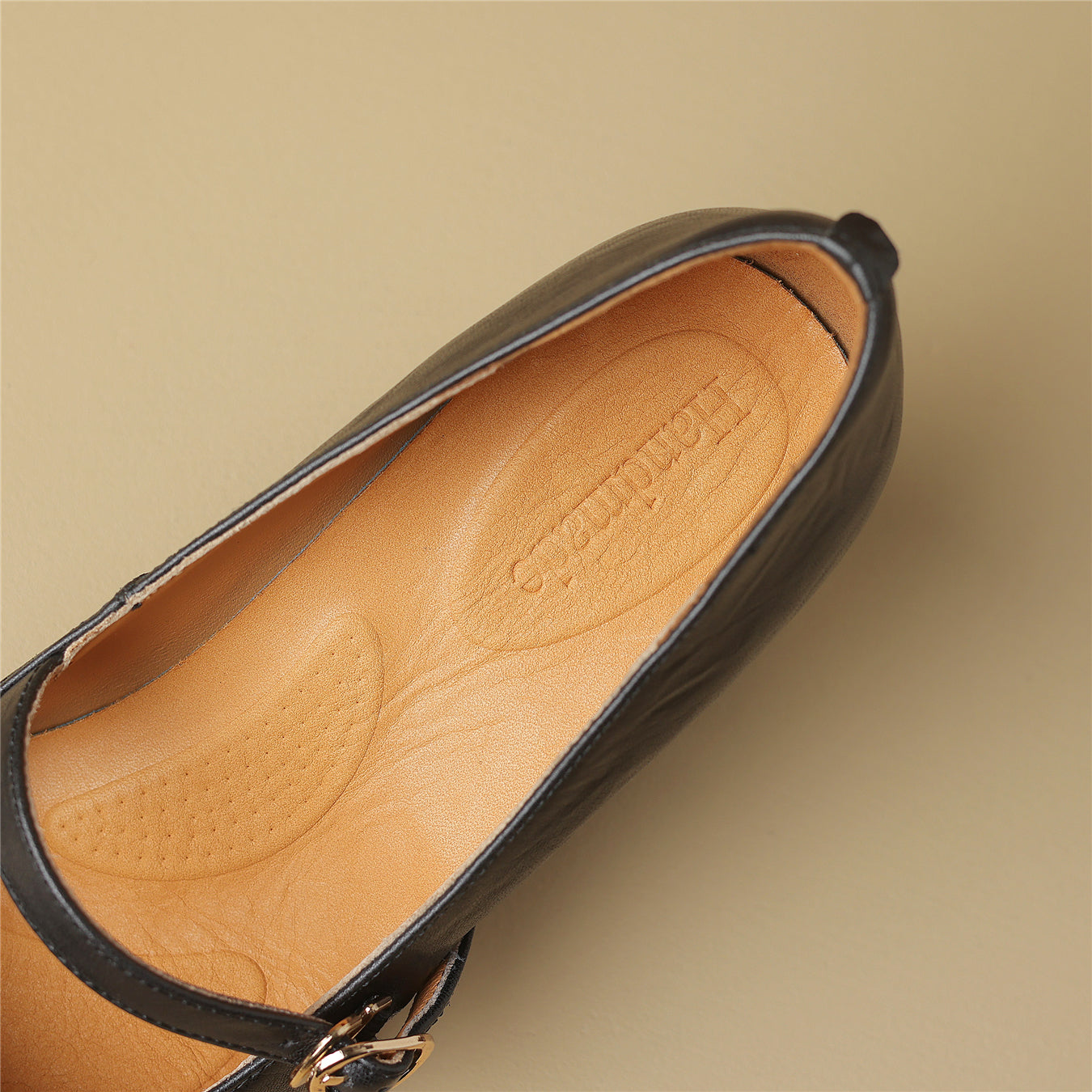 TinaCus Women's Handmade Genuine Leather Chunky Heel Buckle Mary Jane Pumps
