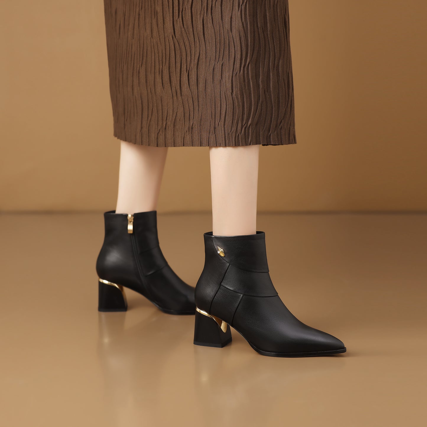 TinaCus Women's Handmade Ankle Boots Genuine Leather Patchwork Pointed Toe Side Zipper Block Heel Short Booties