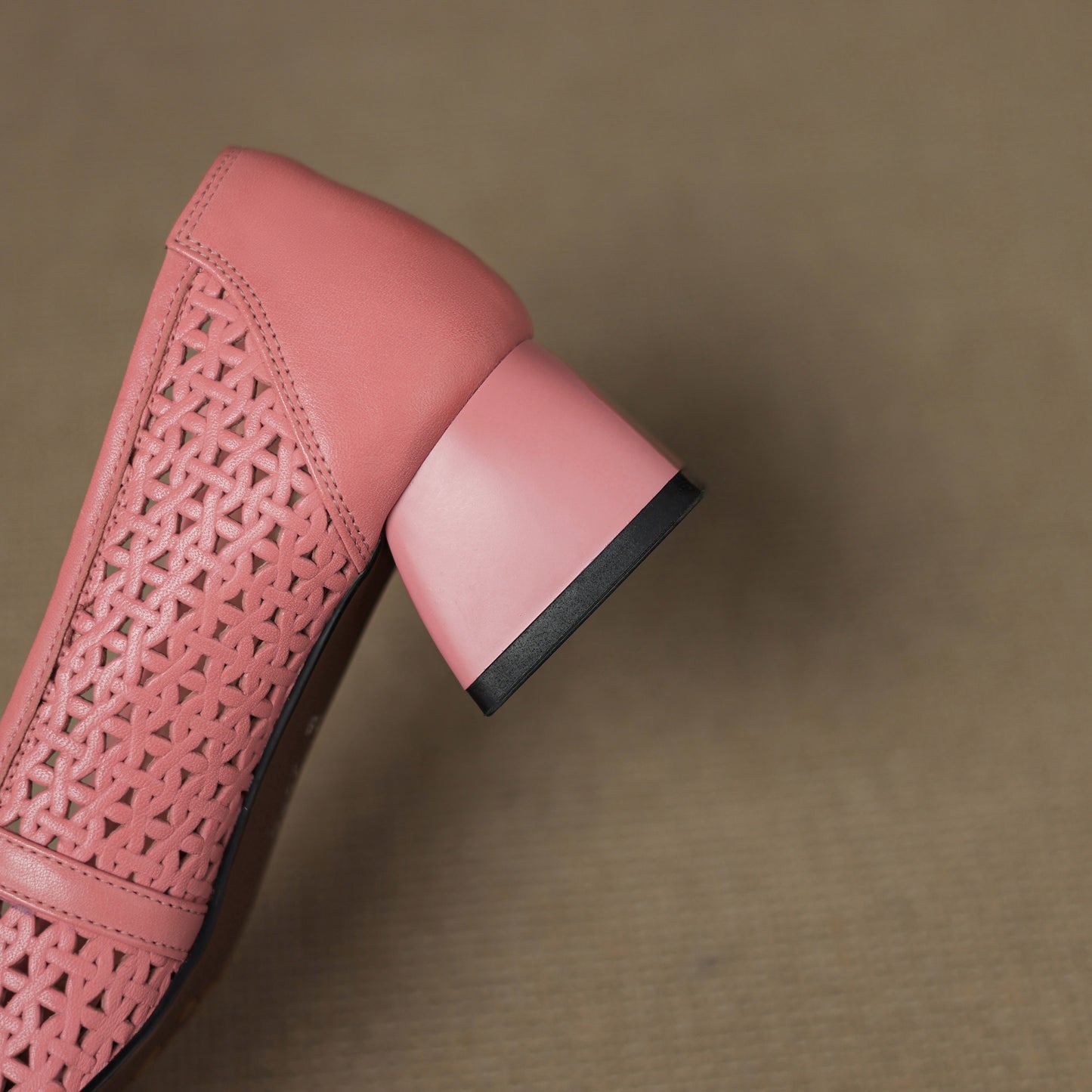 TinaCus Women's Square Toe Genuine Leather with Holes Handmade Flowers Low Chunky Heels Casual Loafers Shoes