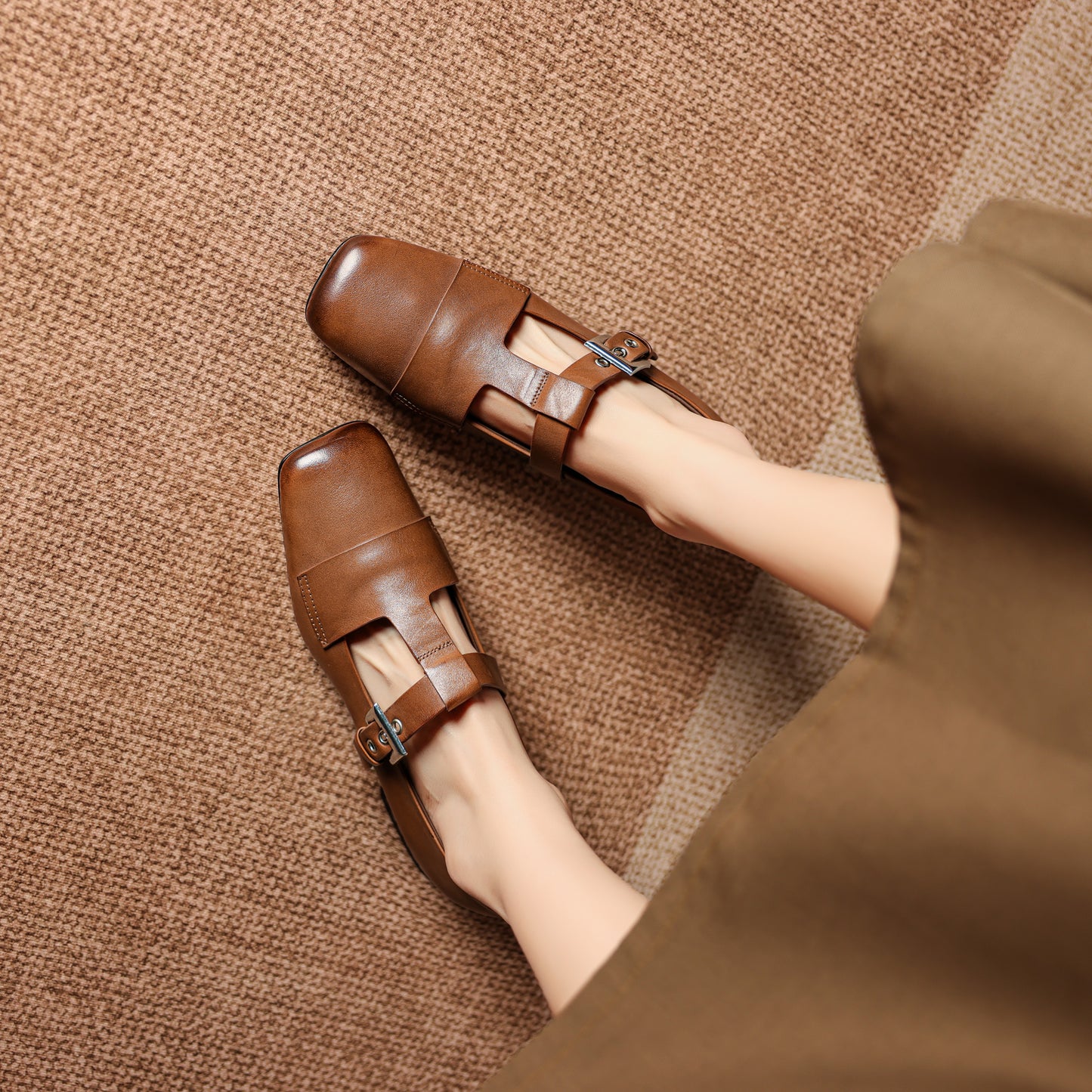 TinaCus Women's Genuine Leather Mary Jane Shoes Handmade Square Toe T-Strap Buckle Loafers