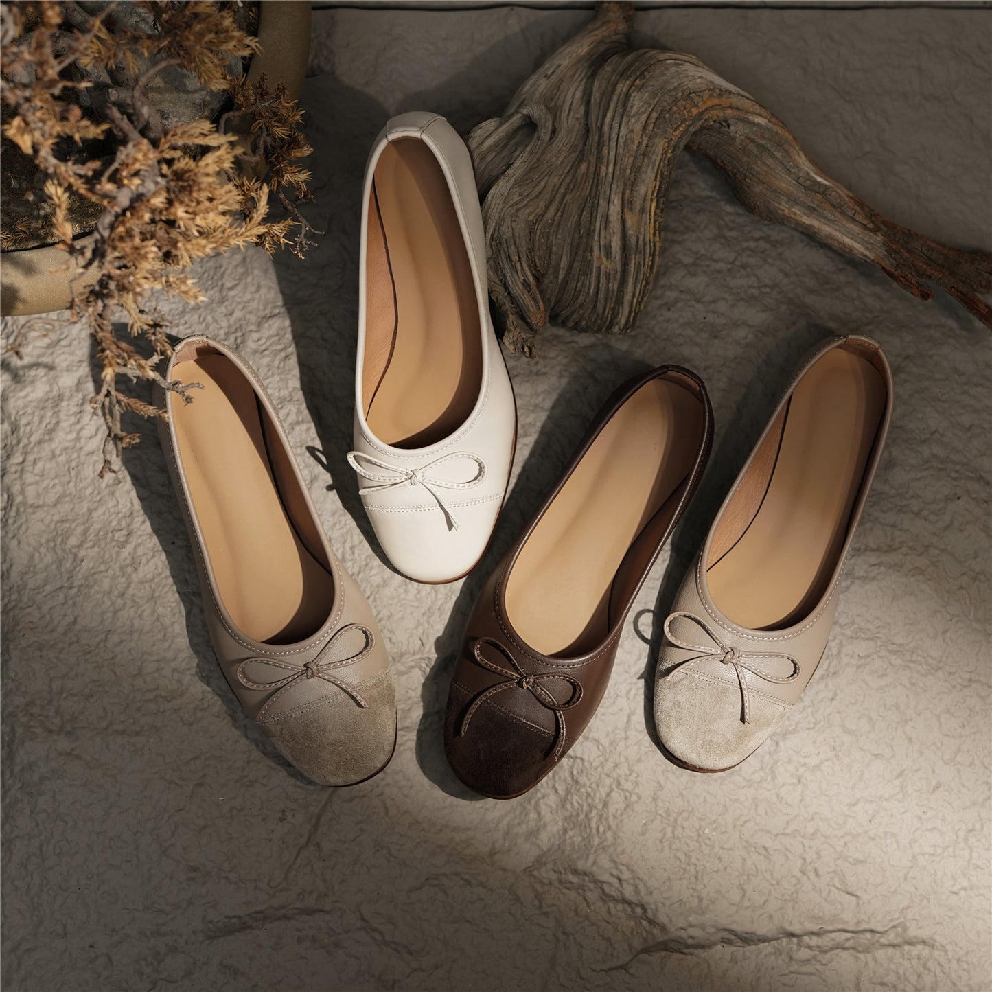 TinaCus Damen-Schlupfschuhe aus echtem Leder mit Fliege, handgefertigt