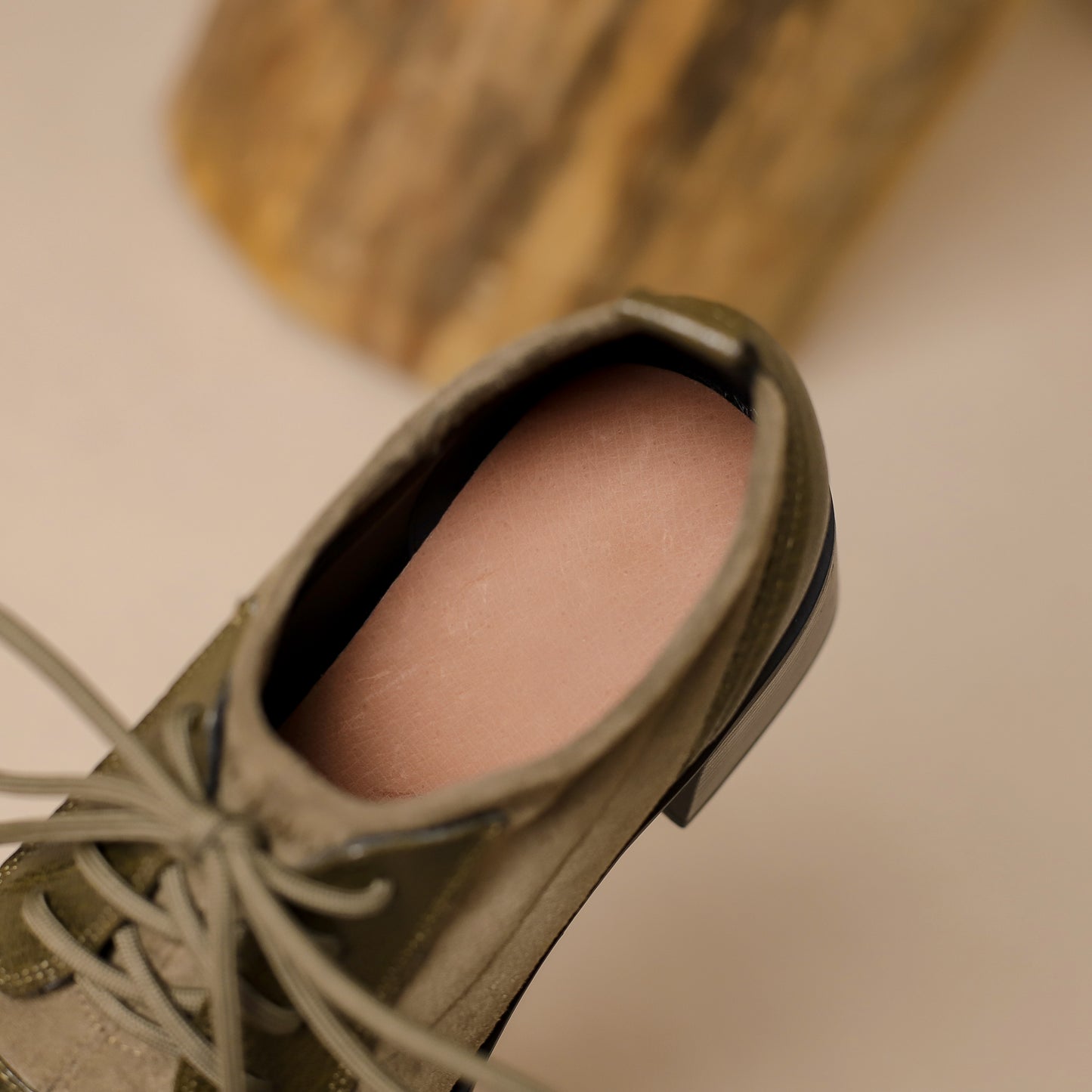 TinaCus Women's Genuine Leather Handmade Splicing Lace Up Square Toe Platform Mid Block Heel Pumps Shoes