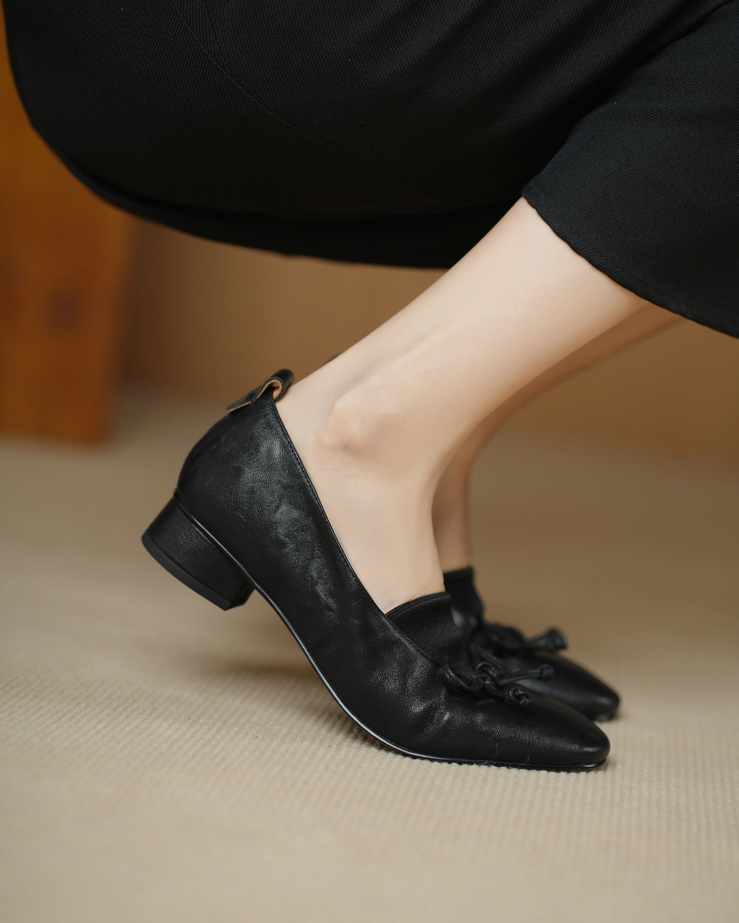 TinaCus Handmade Women's Genuine Leather Round Toe Elastic Slip On Low Heel Dress Loafer Shoes with Bowknot