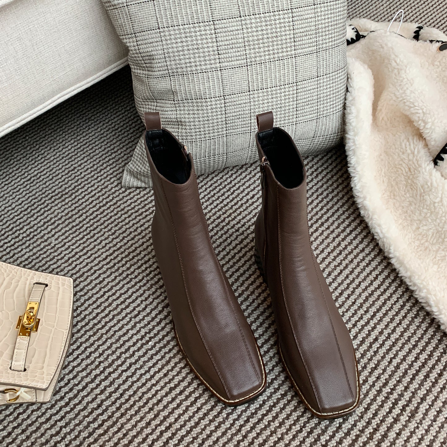 TinaCus Women's Genuine Leather Square Toe Side Zip Up Handmade Low Chunky Heel Chic Mid-Calf Boots