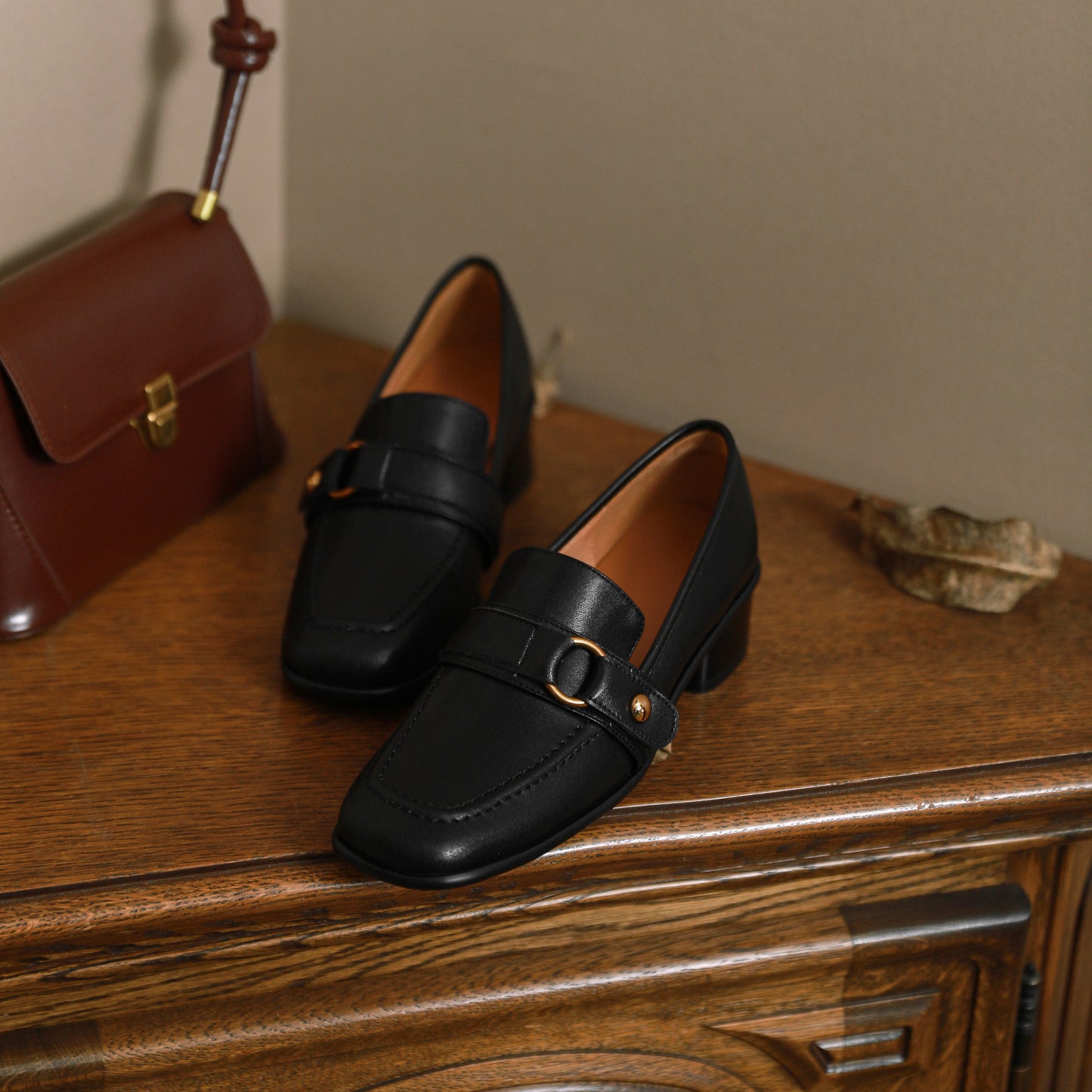 TinaCus Women's Genuine Leather Square Toe Handmade Metal Buckle Low Chunky Heel Casual Loafers