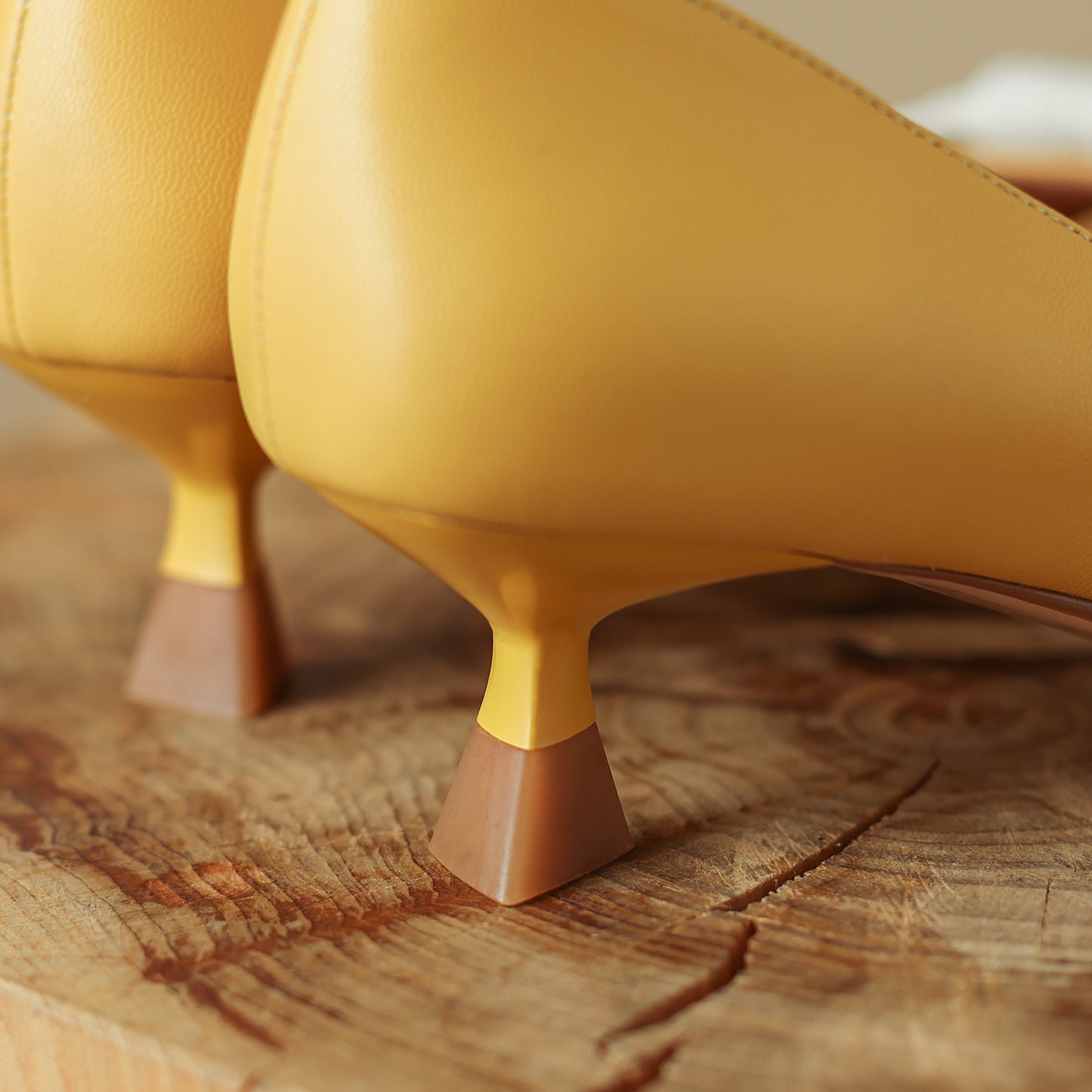 TinaCus Women's Genuine Leather Pointed Toe Handmade Bowknot Slip On Low Heels Cute Pumps