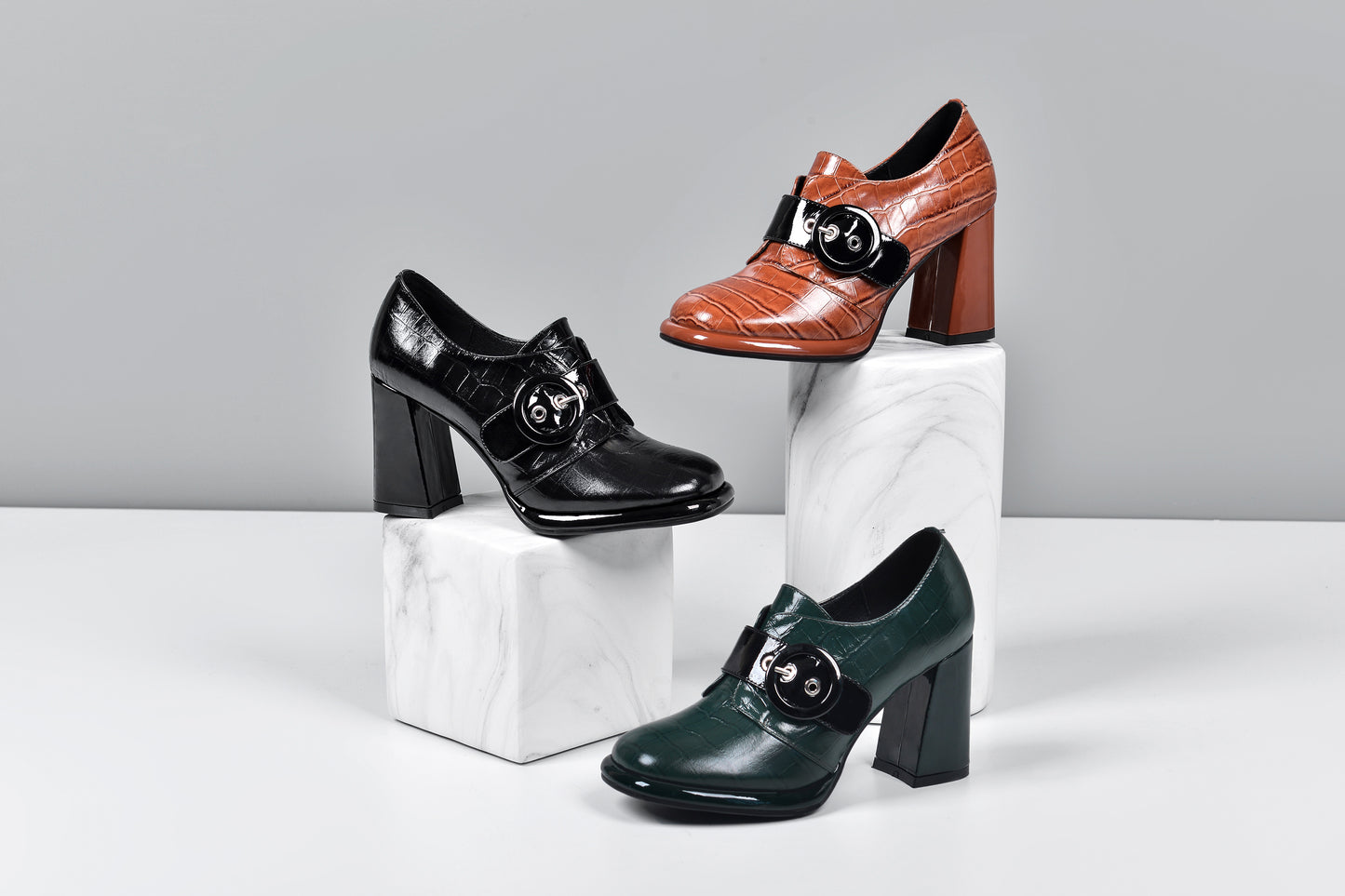 TinaCus Women's Handmade Genuine Leather Round Toe Buckled Trendy Platform High Chunky Heel Slip On Pumps