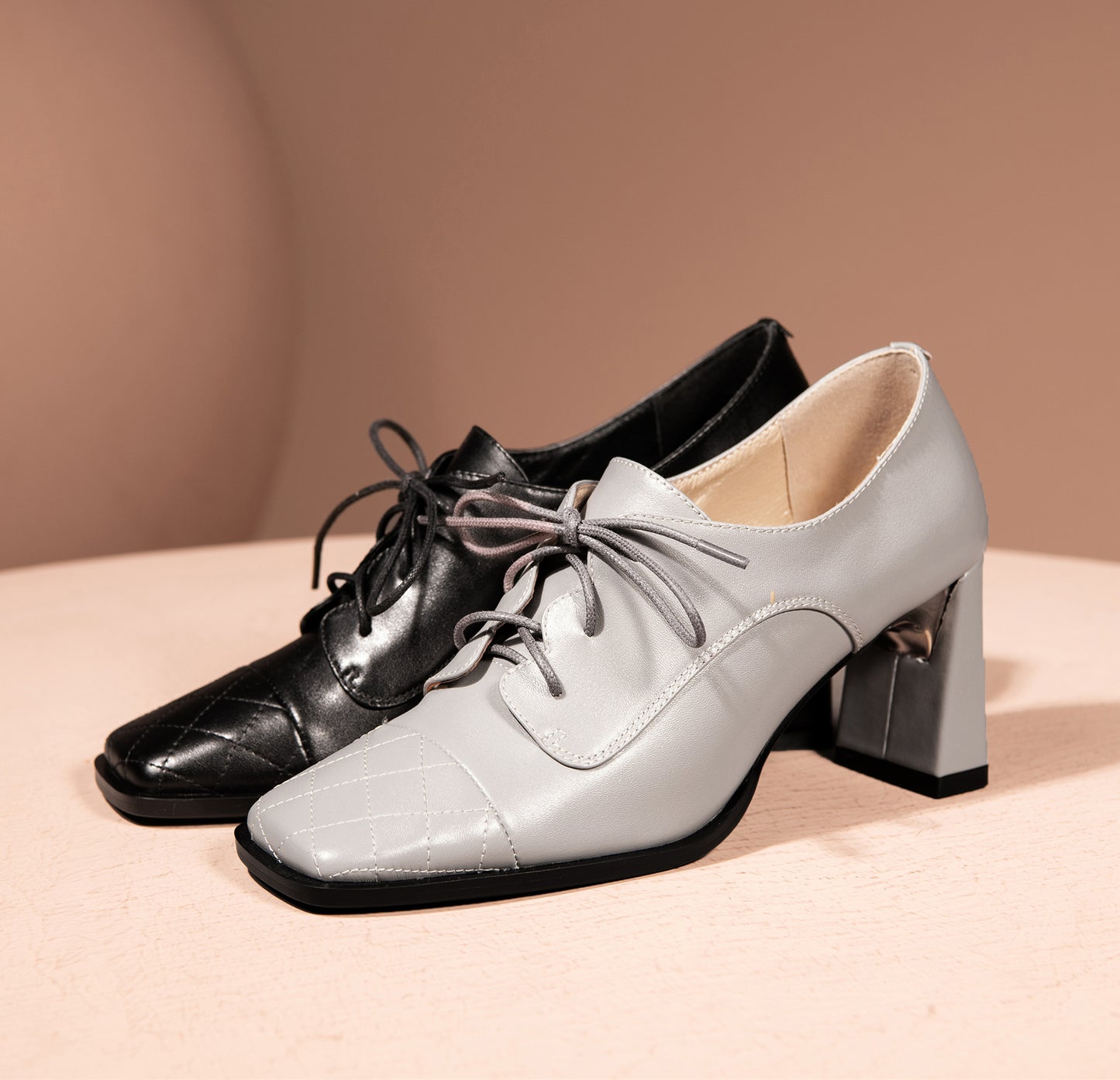 TinaCus Genuine Leather Women's Handmade Classic Square Toe Chunky Heel Lace Up Oxford Pump Shoes