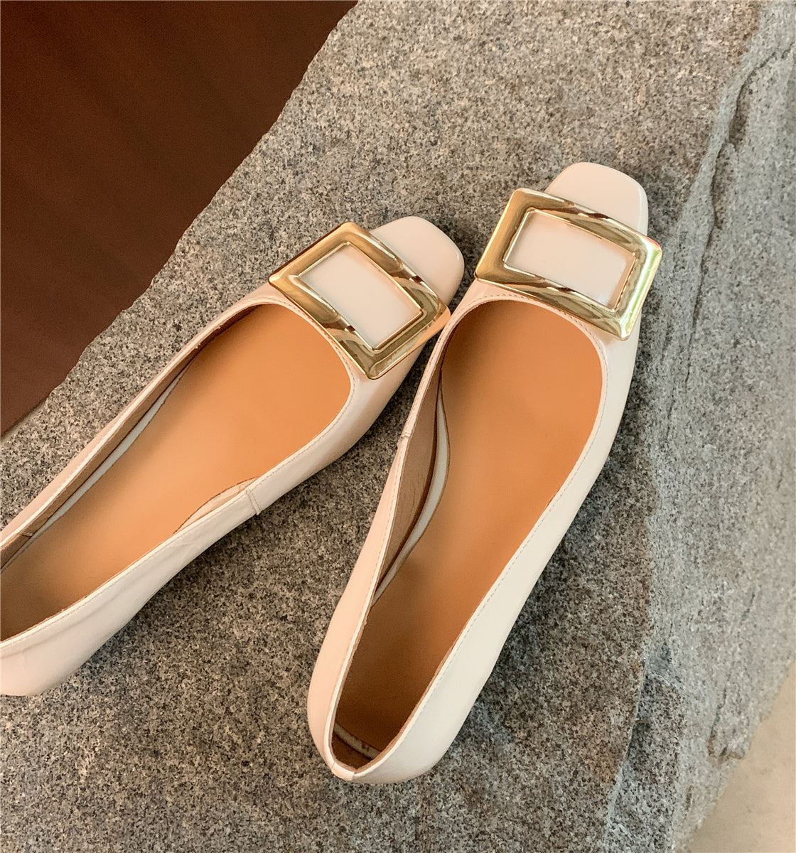 TinaCus Damen-Schuhe aus Lackleder mit quadratischer Zehenpartie, handgefertigt, mit Schnalle, bequem, zum Hineinschlüpfen, flach