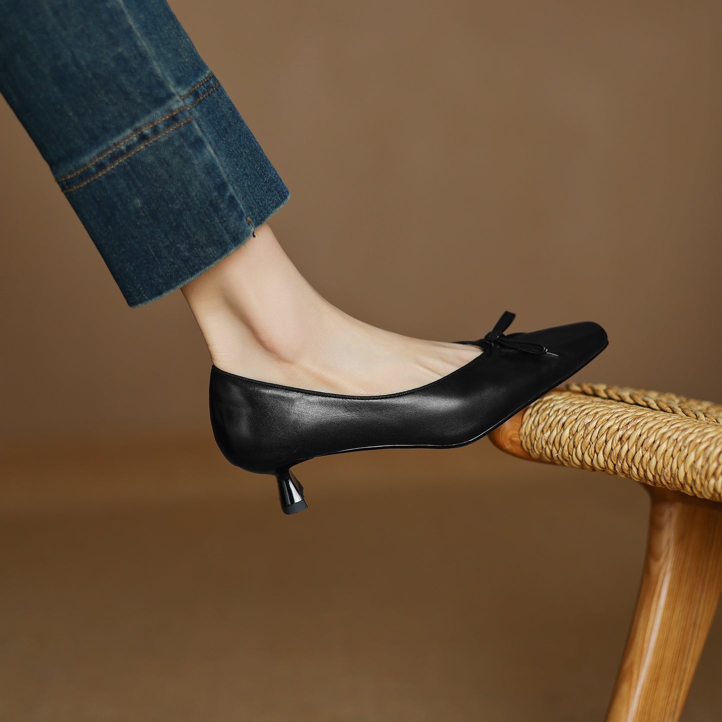 TinaCus Handmade Women's Genuine Leather Square Toe Slip On Low Kitten Heel Pumps with Bowknot