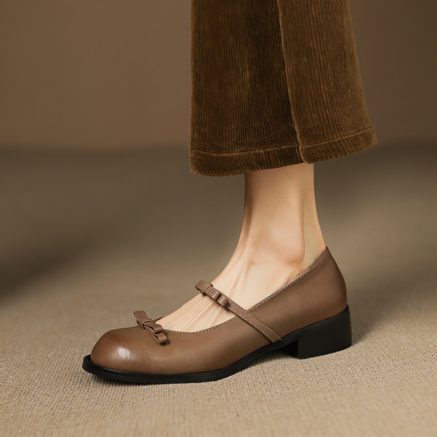 TinaCus Handmade Women's Genuine Leather Round Toe Slip-on Chunky Heel Mary Jane Shoes with Bowknot