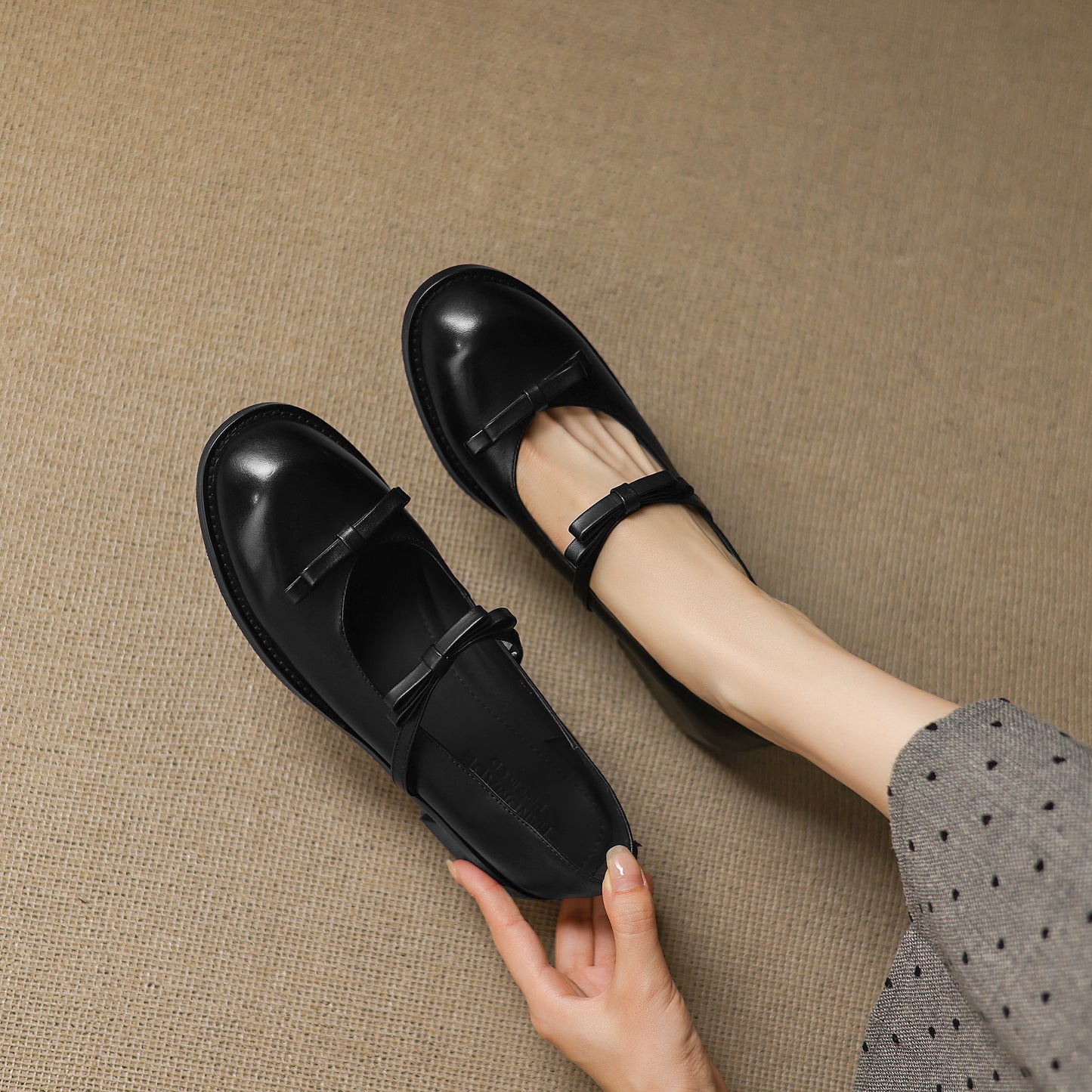 TinaCus Handmade Women's Genuine Leather Round Toe Slip-on Chunky Heel Mary Jane Shoes with Bowknot