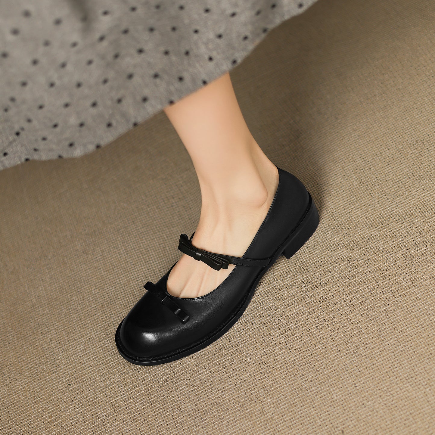 TinaCus Handmade Women's Genuine Leather Round Toe Slip-on Chunky Heel Mary Jane Shoes with Bowknot