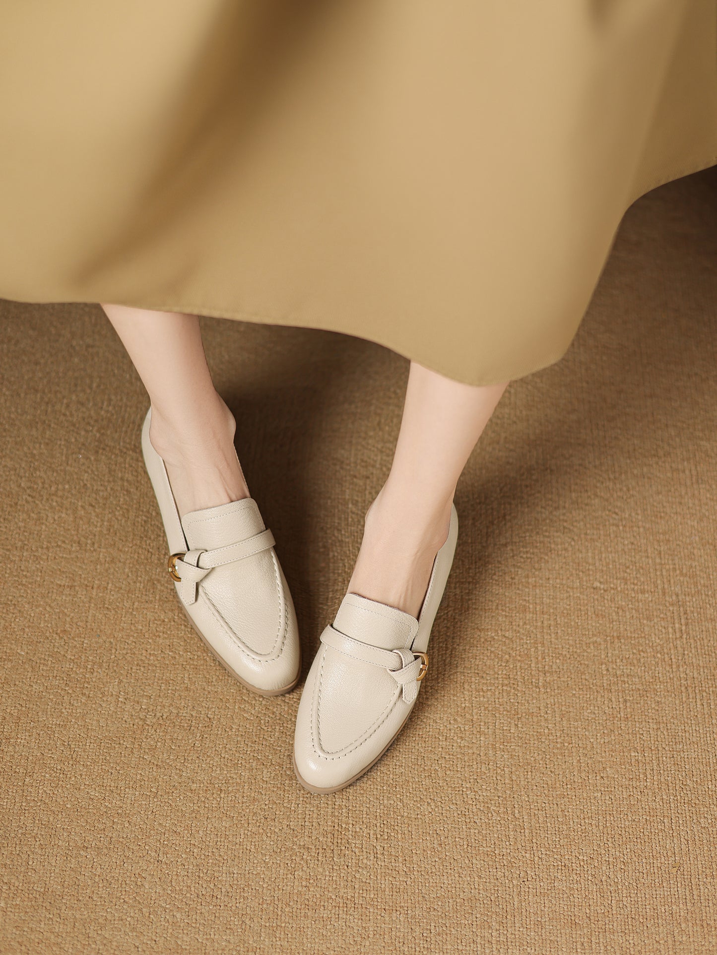 TinaCus Handmade Women's Genuine Leather Round Toe Slip-on Office Loafer Shoes with Decor Knot