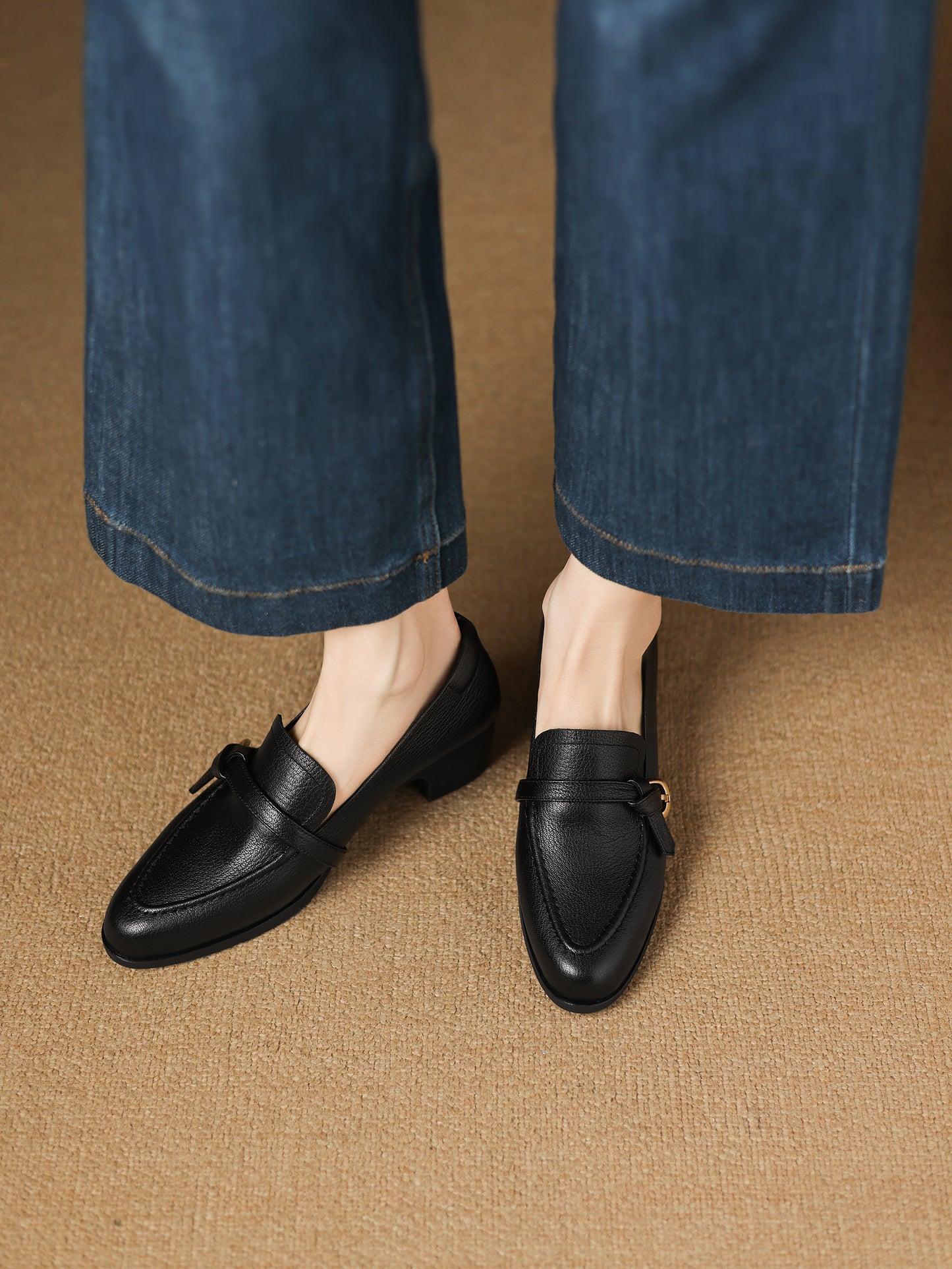 TinaCus Handmade Women's Genuine Leather Round Toe Slip-on Office Loafer Shoes with Decor Knot