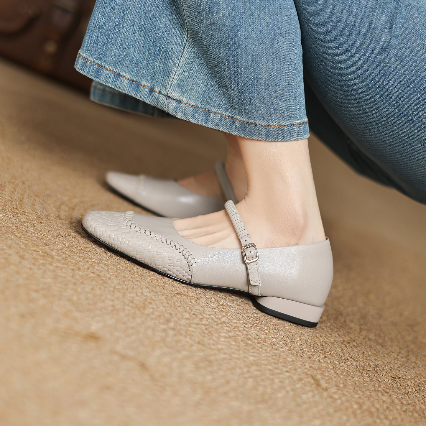 TinaCus Handmade Women's Genuine Leather Square Toe Stitching Adjustable Buckle Mary Jane Shoes