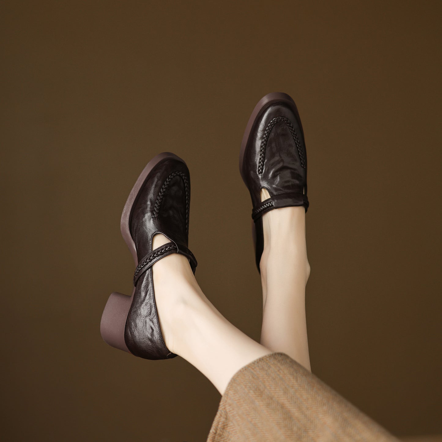 TinaCus Handmade Women's Genuine Leather Round Toe Braided T-Strap Stacked Heel Pump Shoes