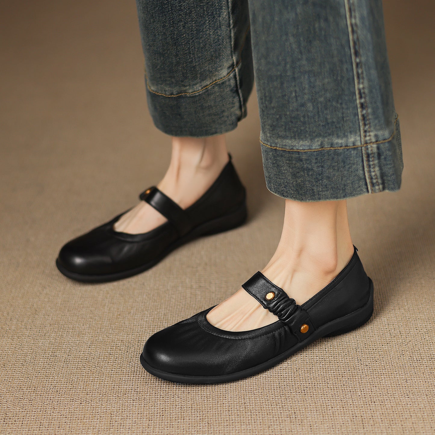 TinaCus Handmade Women's Soft Leather Round Toe Elastic Strap Slip-on Mary Jane