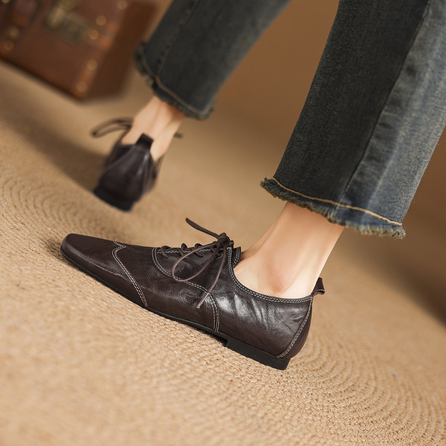 TinaCus Women's Baroque Oxfords Handmade Genuine Leather Retro Square Toe Lace-up Flats