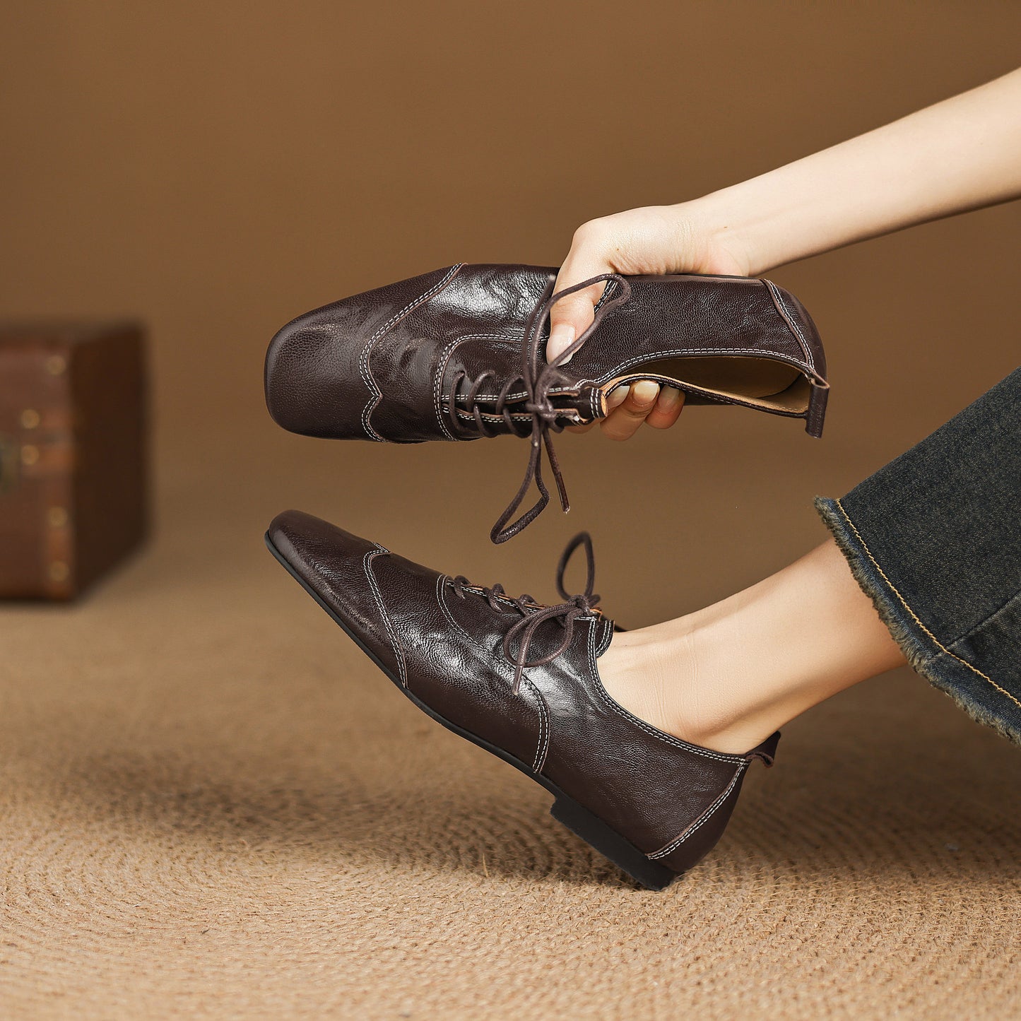 TinaCus Women's Baroque Oxfords Handmade Genuine Leather Retro Square Toe Lace-up Flats