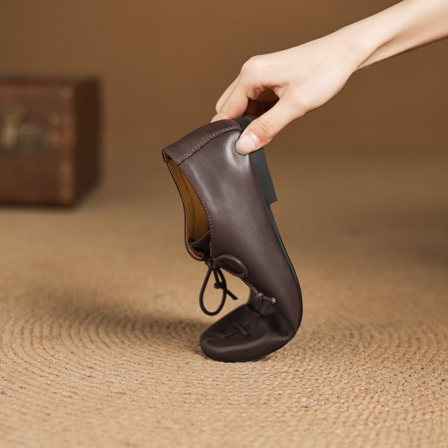 TinaCus Women's Lace-up Loafers Handmade Soft Leather Square Toe Daily Work Business Casual Flats