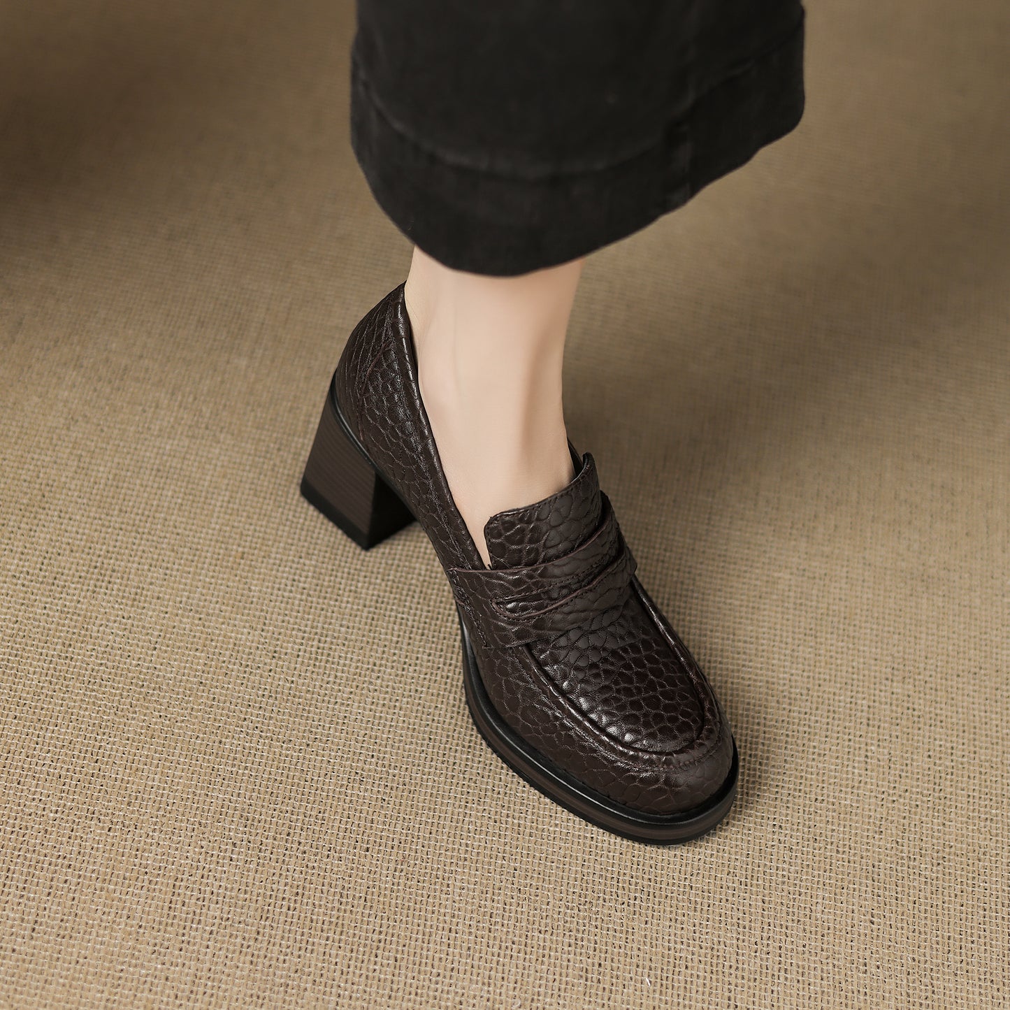 TinaCus Women's Penny Loafer Handmade Embossed Leather Round Toe Block High Heel Office Business Pump Shoes