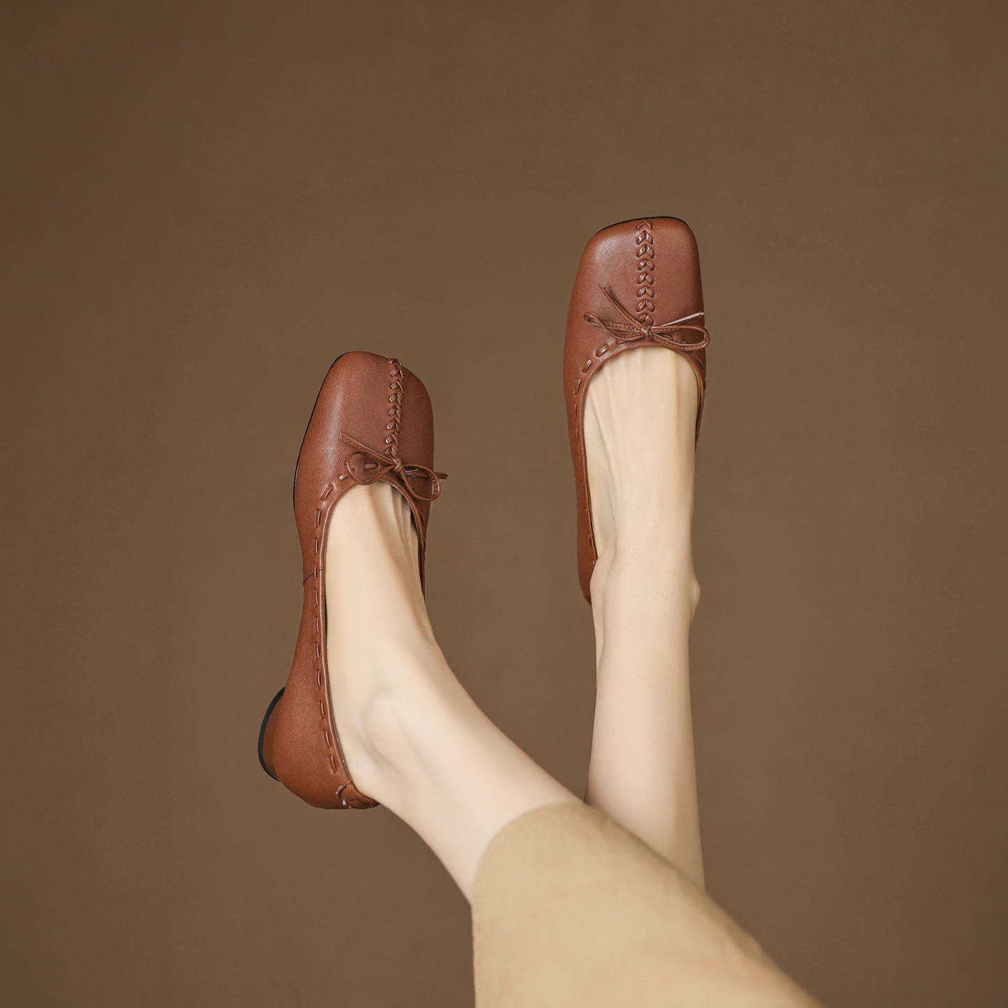 TinaCus Handmade Women's Genuine Leather Square Toe Stitching Office Dress Ballet Flats Shoes with Bowknot