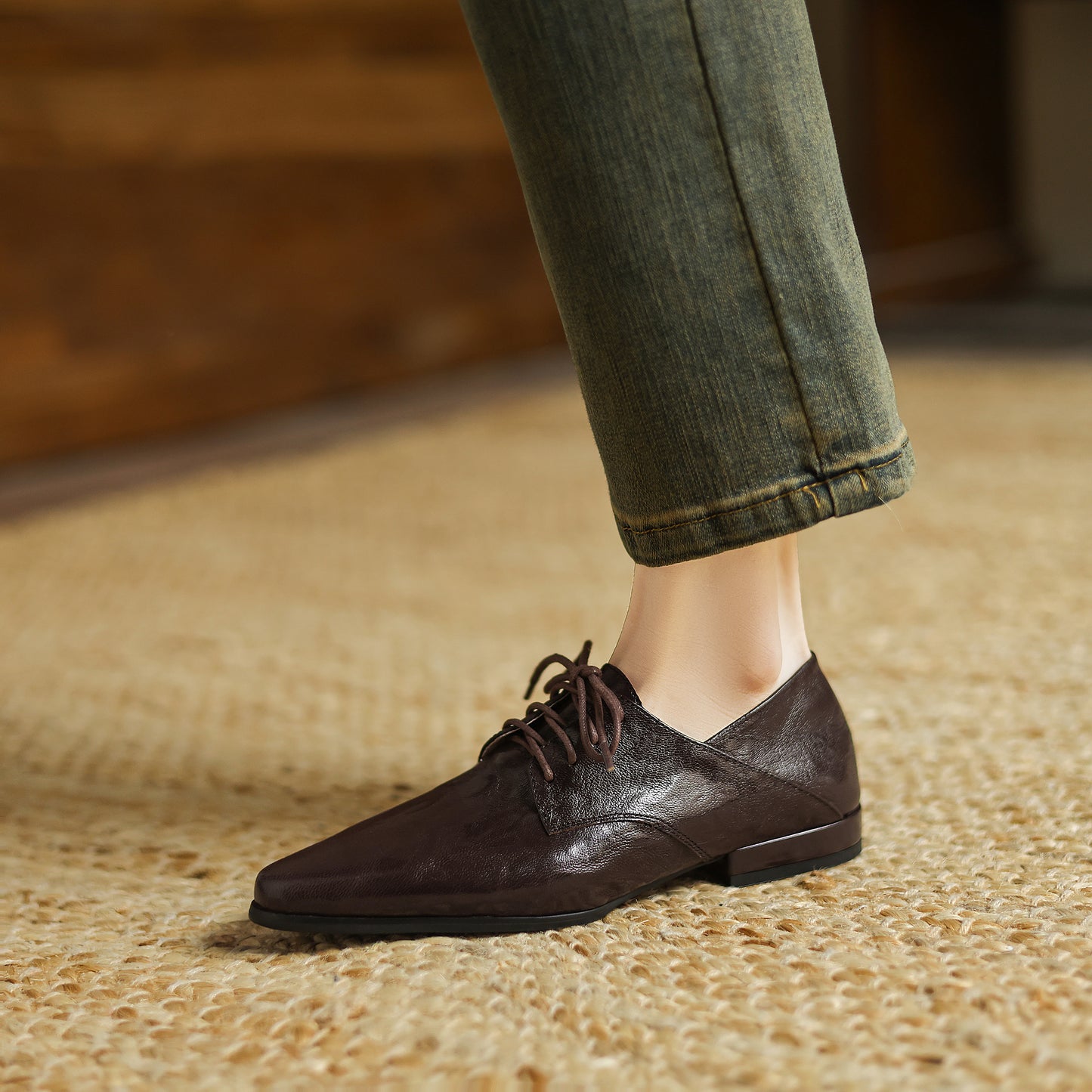 TinaCus Handmade Women's Genuine Leather Pointed Toe Lace-up Classic Oxford Flats