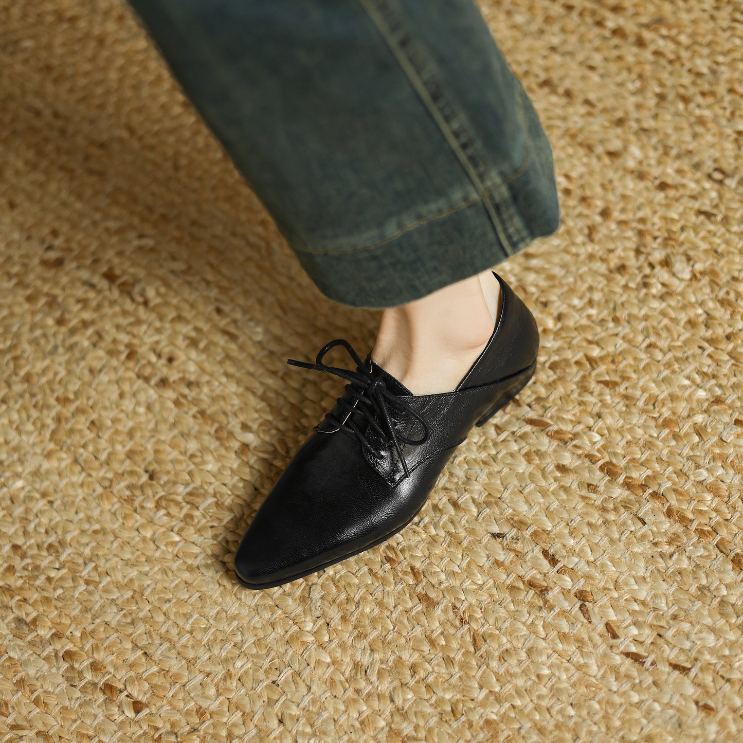 TinaCus Handmade Women's Genuine Leather Pointed Toe Lace-up Classic Oxford Flats