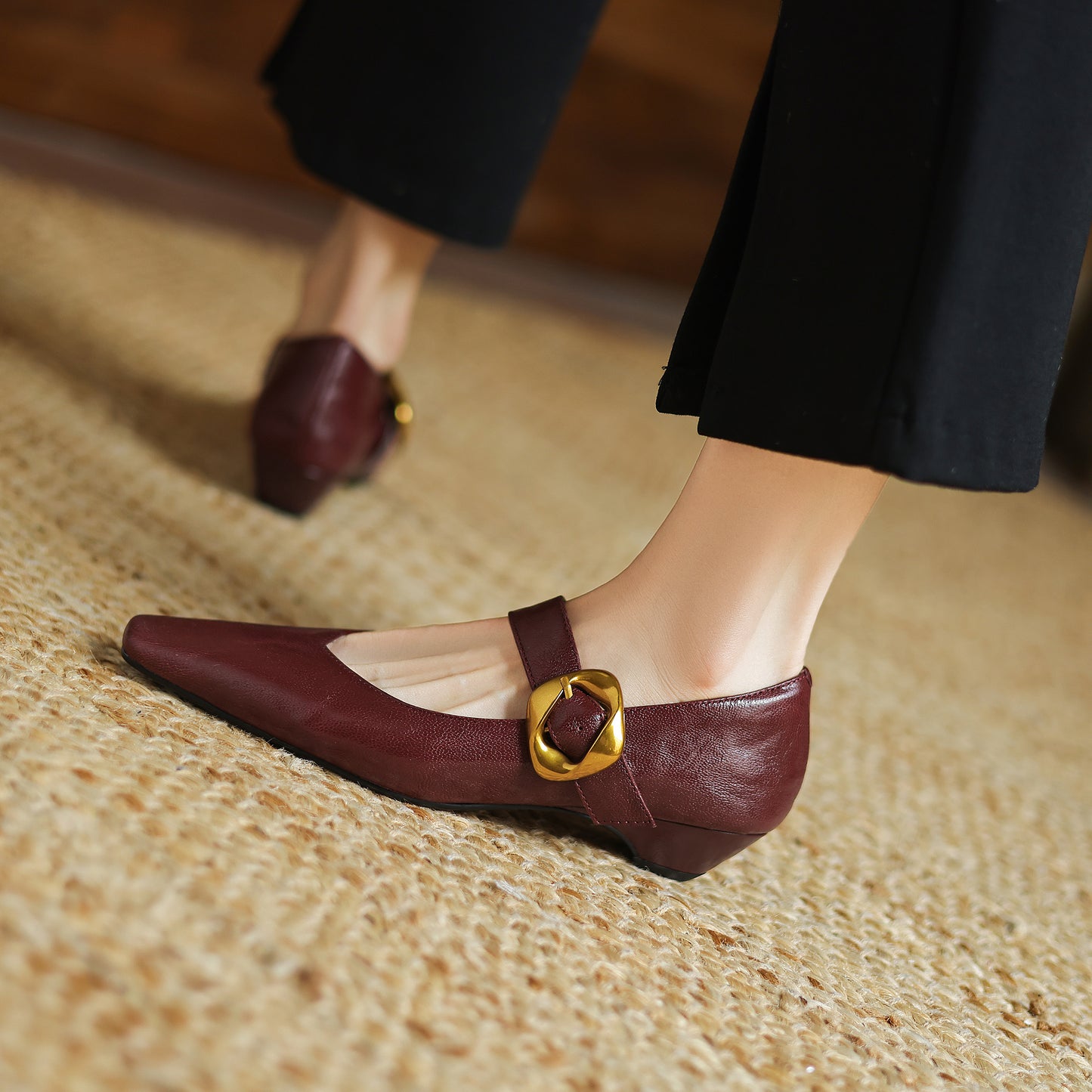 TinaCus Handmade Women's Genuine Leather Square Toe Metal Buckle Mary Jane Ballet Flats