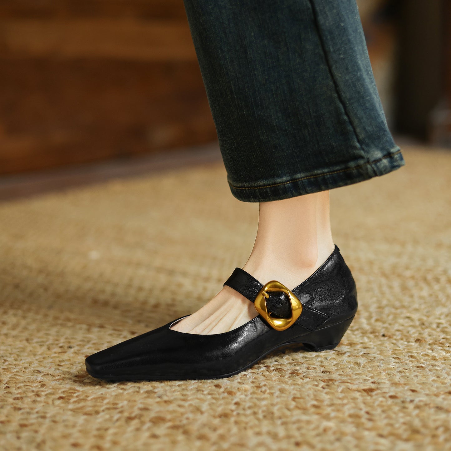 TinaCus Handmade Women's Genuine Leather Square Toe Metal Buckle Mary Jane Ballet Flats