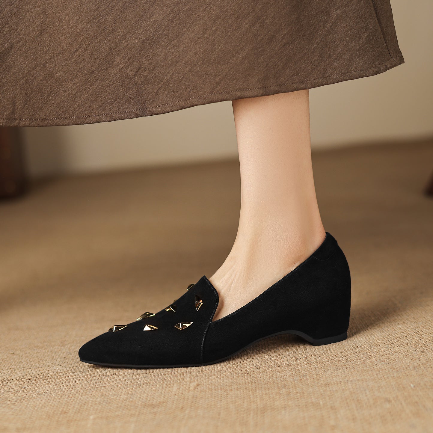 TinaCus Women's Suede Leather Slip On Loafers Handmade Pointed Toe Dress Shoes