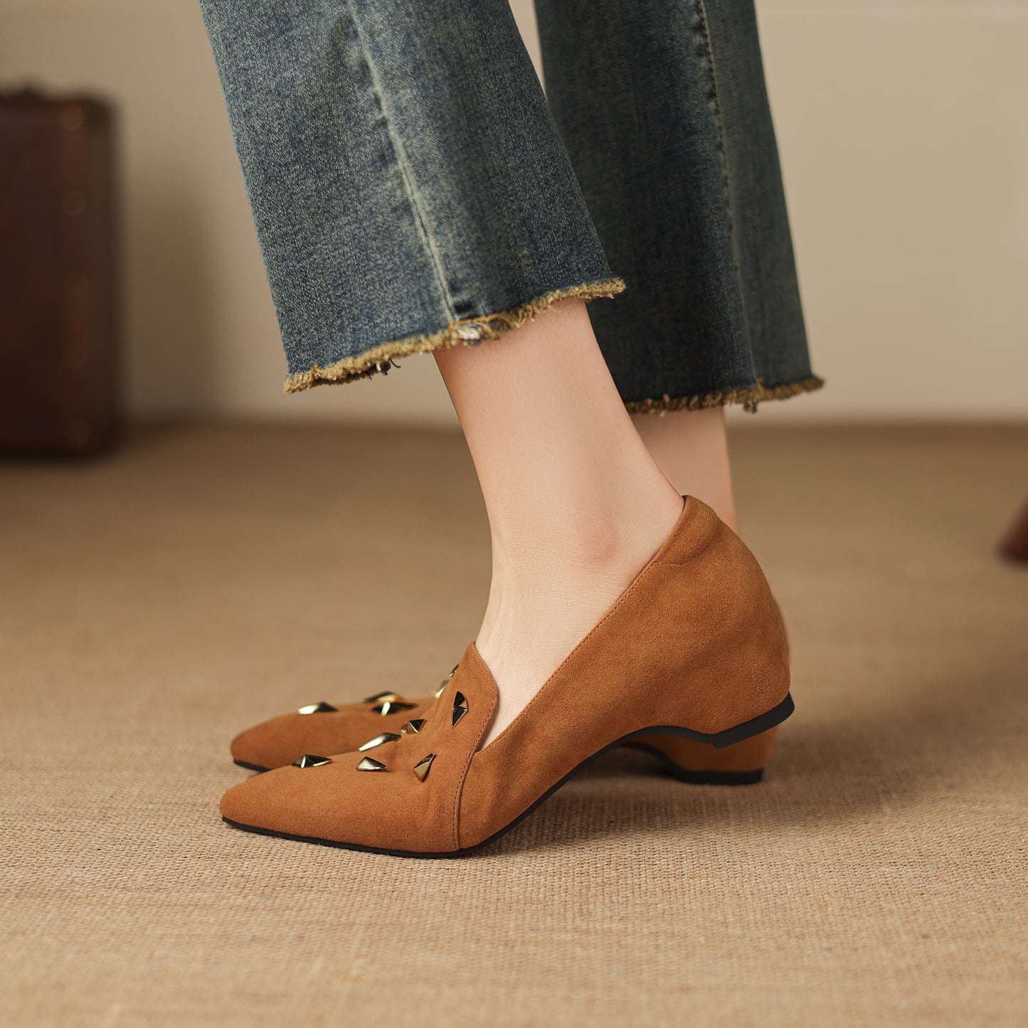 TinaCus Women's Suede Leather Slip On Loafers Handmade Pointed Toe Dress Shoes