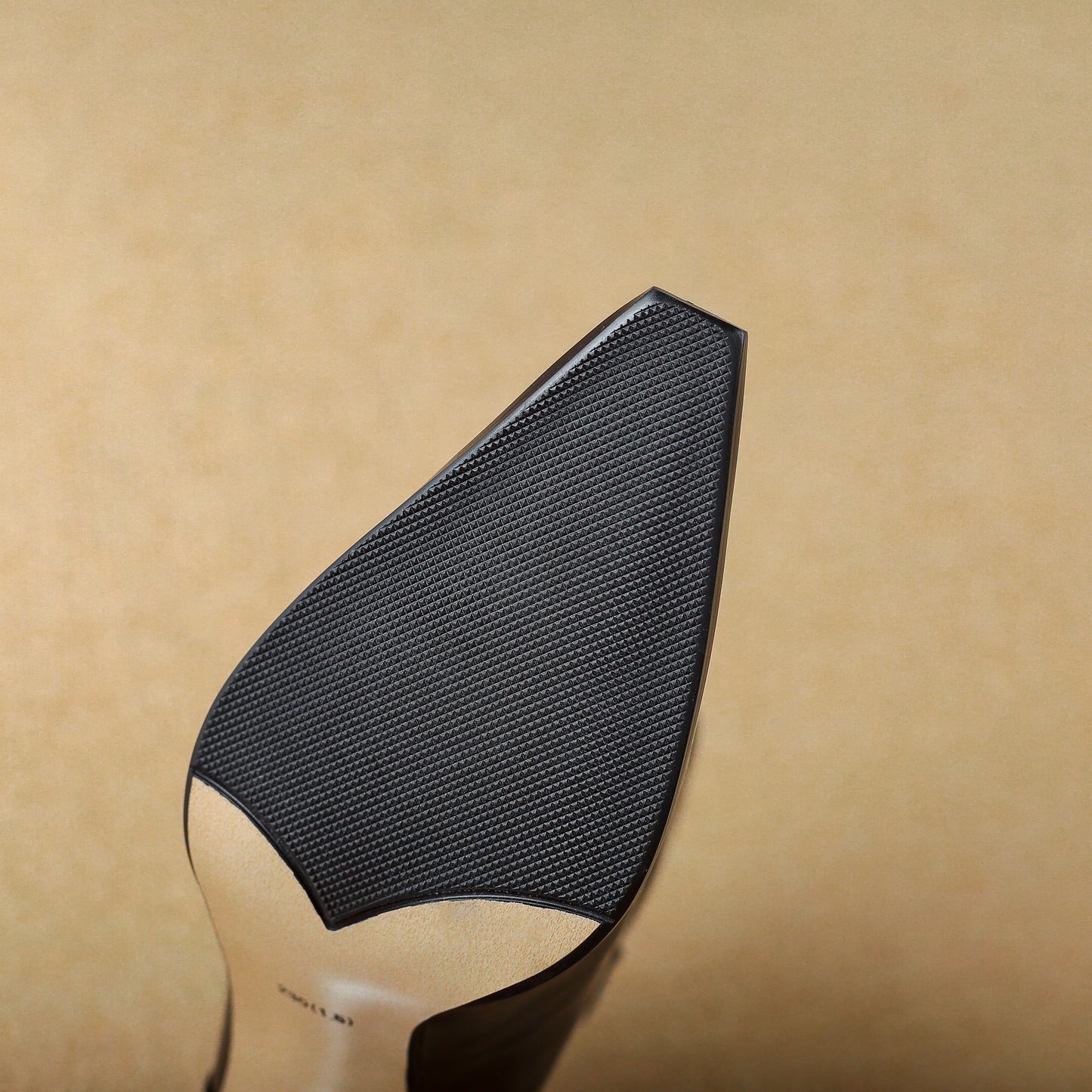 TinaCus Women's Pointed Toe Genuine Leather Handmade Chunky Heels Back Zip up Ankle Boots