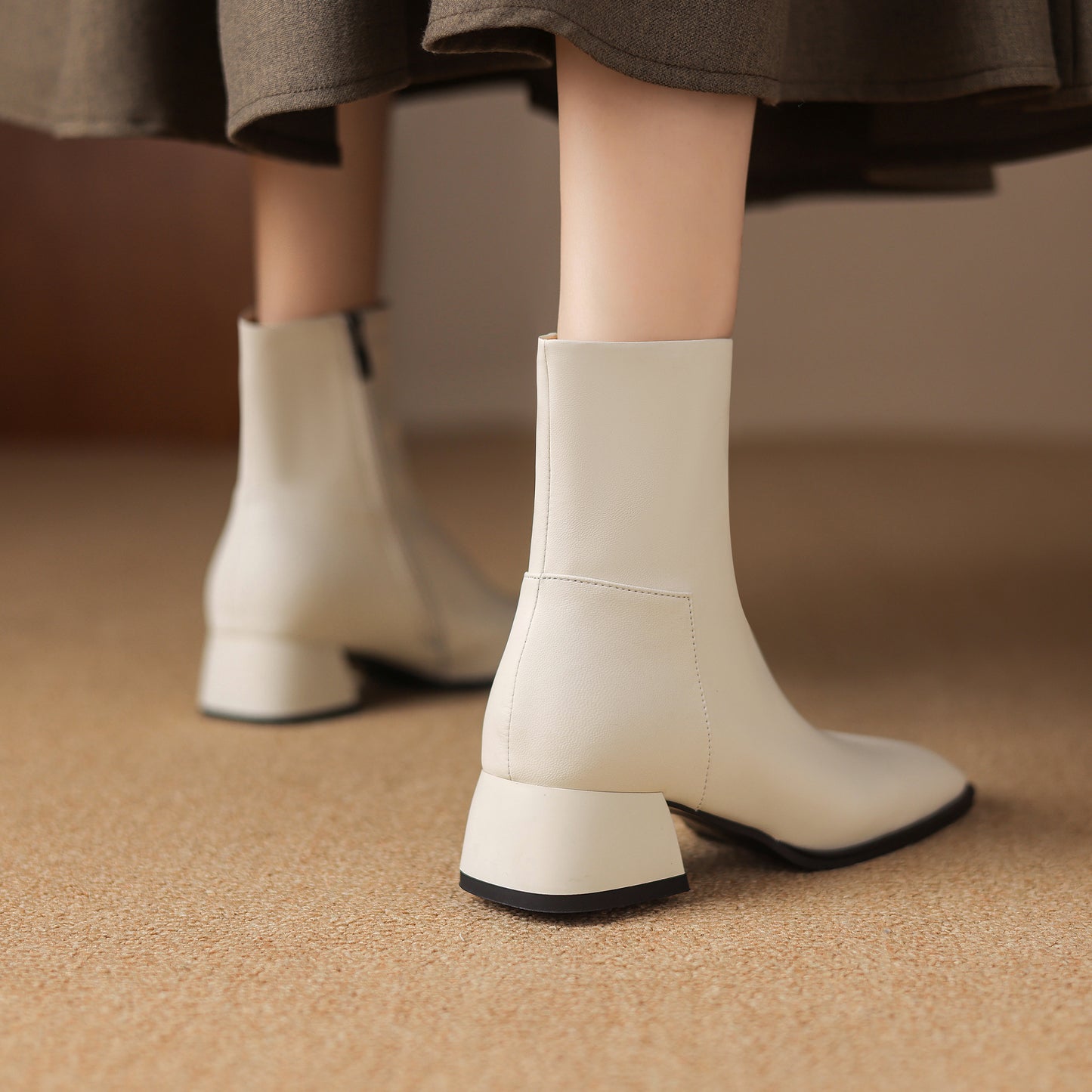 TinaCus Women's Genuine Leather Handmade Side Zipper Square Toe Block Low Heel Ankle Booties