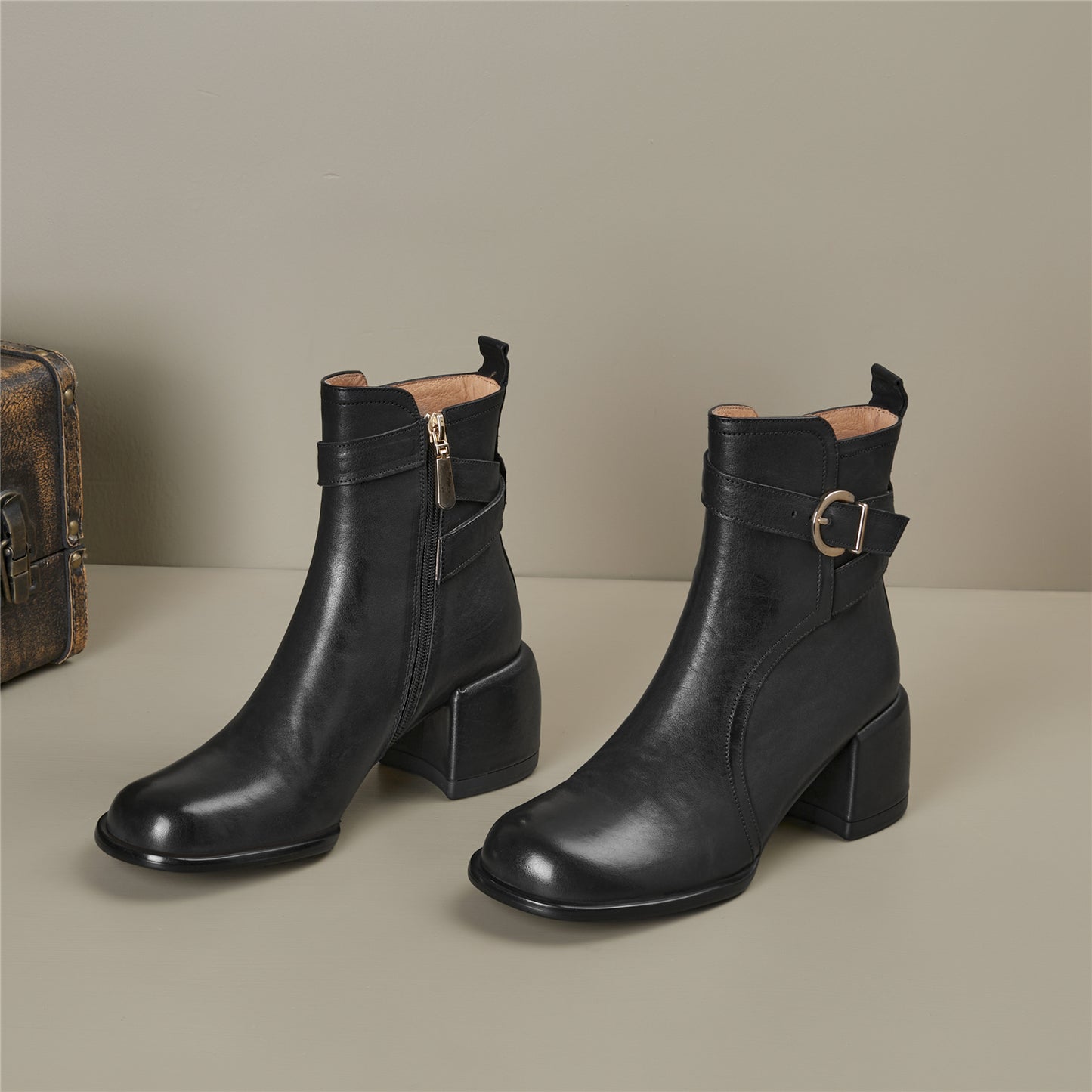 TinaCus Women's Genuine Leather Modern Buckle Handmade Chunky Heel Side Zip Ankle Boots