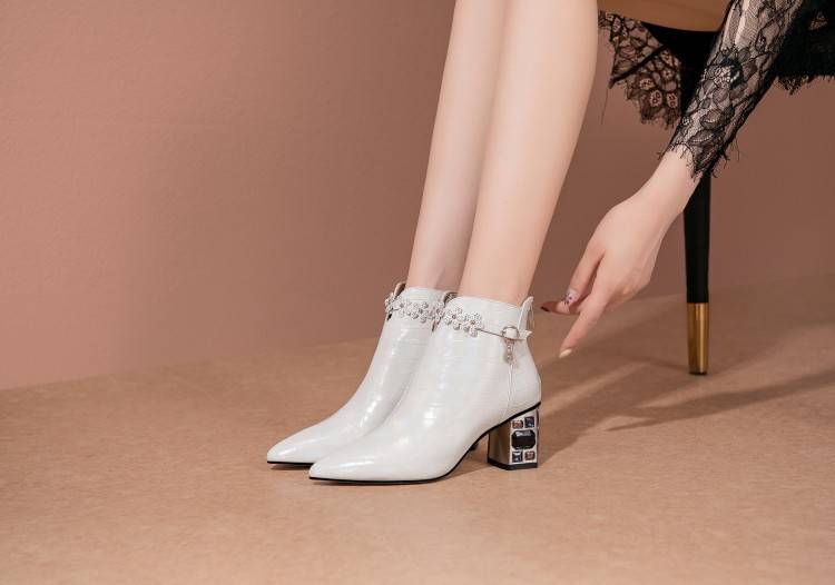 TinaCus Handmade Genuine Leather Crystal-Heel Leather Ankle Boots
