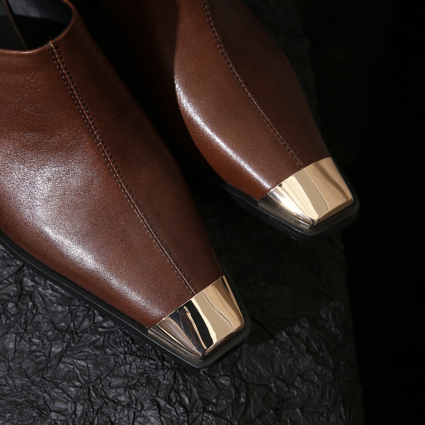 TinaCus Handmade Women's Genuine Leather Cap-Toe Stackled Heel Backless Mules Shoes