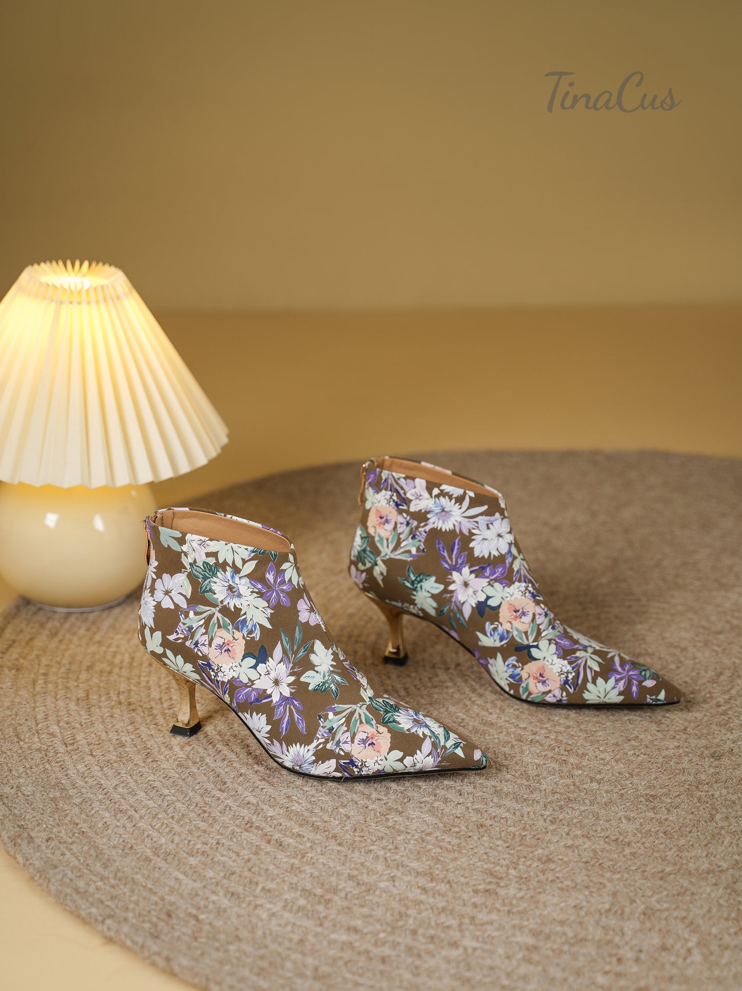 TinaCus Damen-Stiefeletten mit Glitzerschnalle, echtes Leder, handgefertigt, Reißverschluss hinten, Stickerei, Blumen