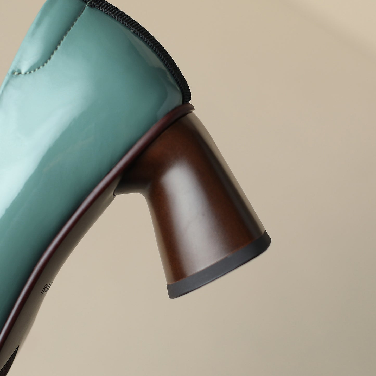 TinaCus Glossy Patent Leather Women's Round Toe Handmade Chunky Heels Trendy Pumps Shoes