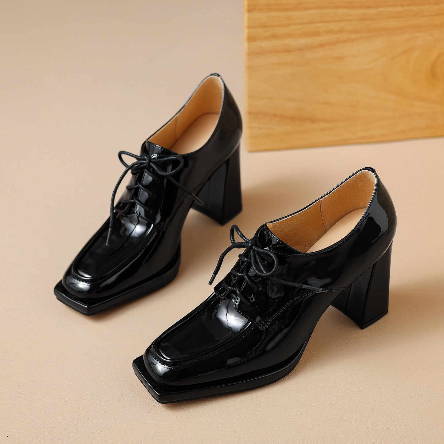 TinaCus Women's Patent Leather Square Toe Lace-up High Block Heel Handmade Oxford Pumps