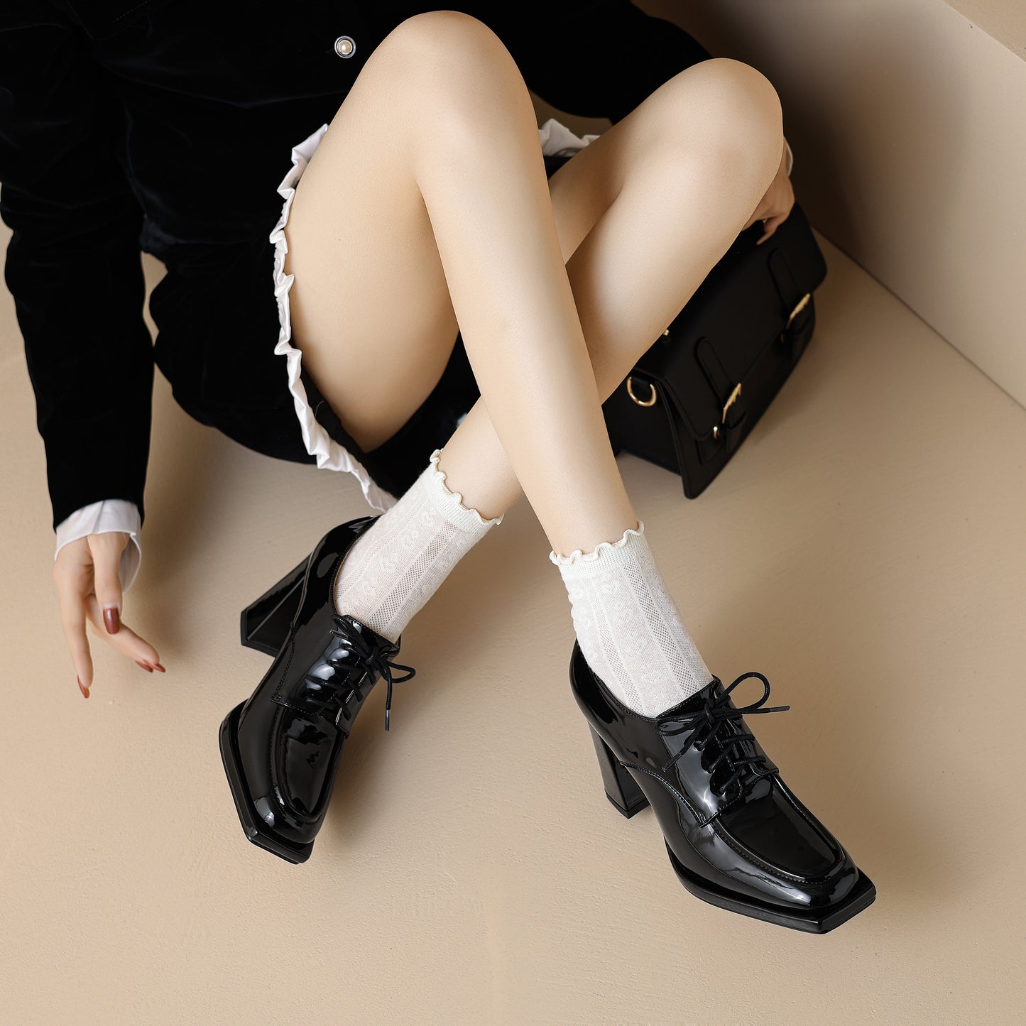 TinaCus Women's Patent Leather Square Toe Lace-up High Block Heel Handmade Oxford Pumps