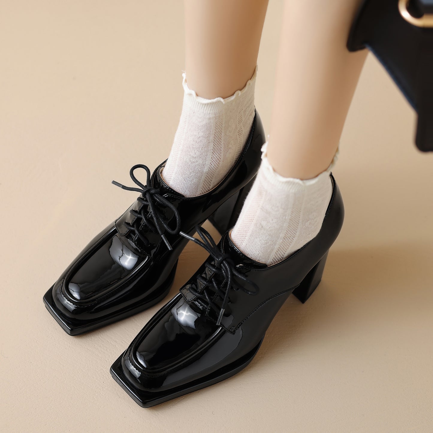 TinaCus Women's Patent Leather Square Toe Lace-up High Block Heel Handmade Oxford Pumps
