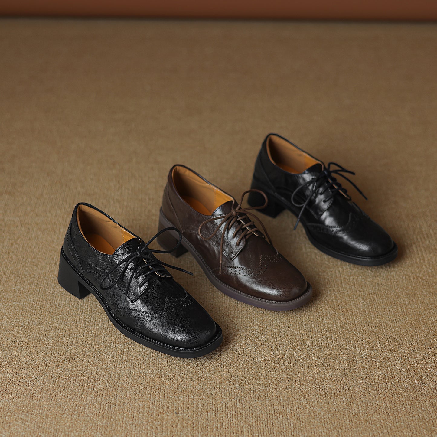 TinaCus Handmade Women's Genuine Leather Round Toe Wingtip Brogue Oxford Shoes