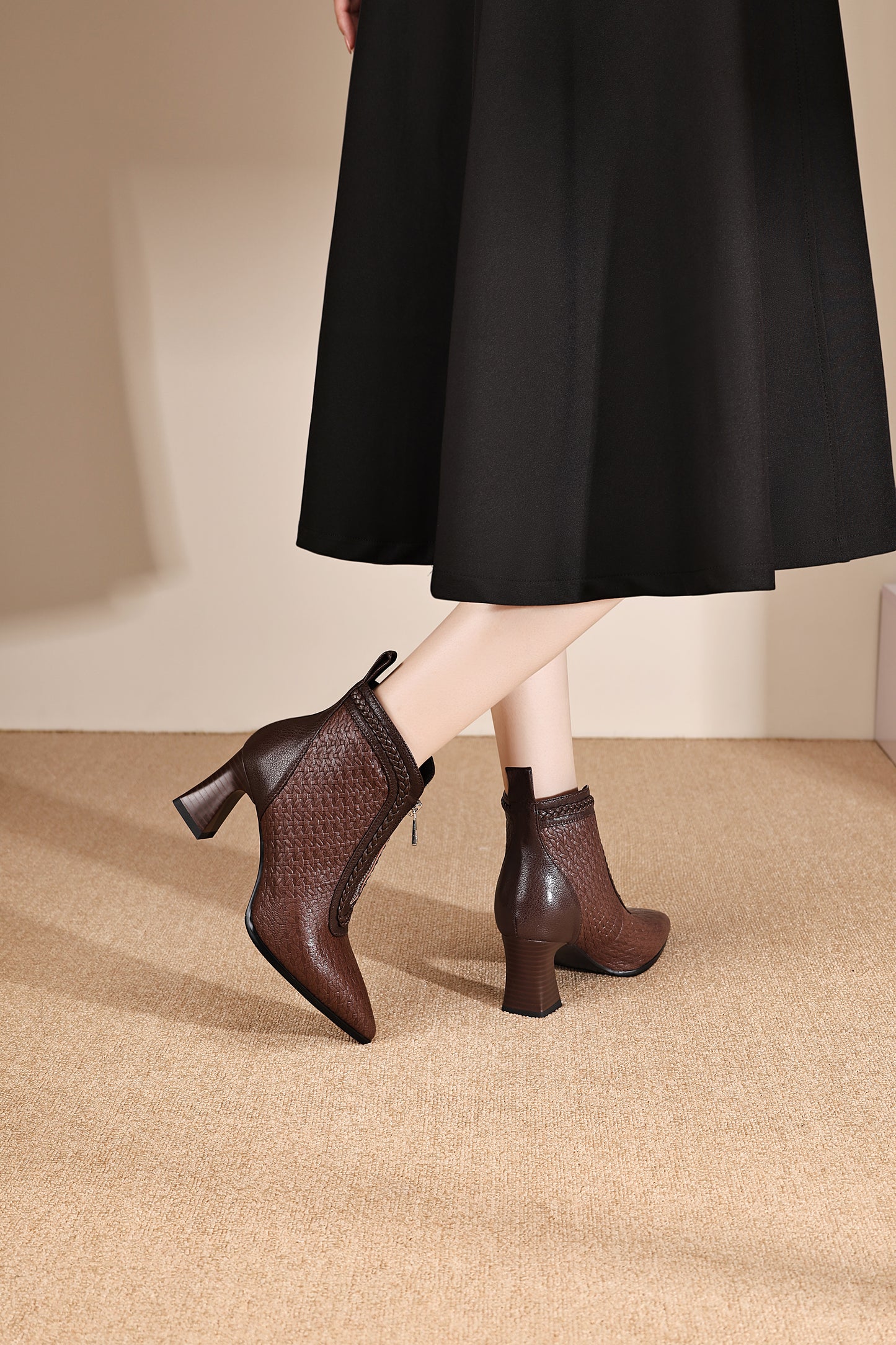 TinaCus Women's Genuine Leather Handmade Embossed Front Zipper Pointed Toe Spool Low Heel Ankle Booties