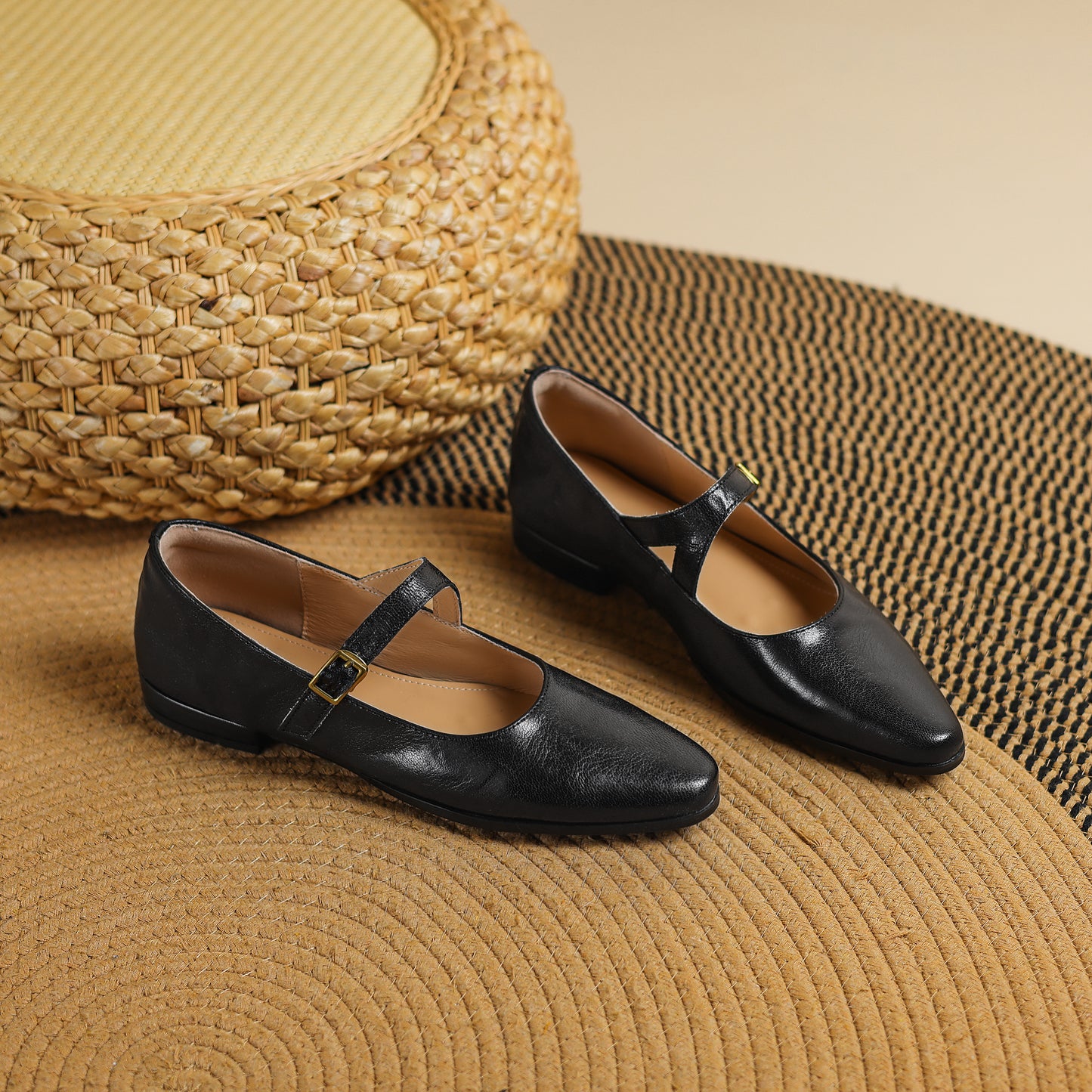 TinaCus Handmade Women's Genuine Leather Round Toe Buckle Classic Mary Jane Flats Shoes